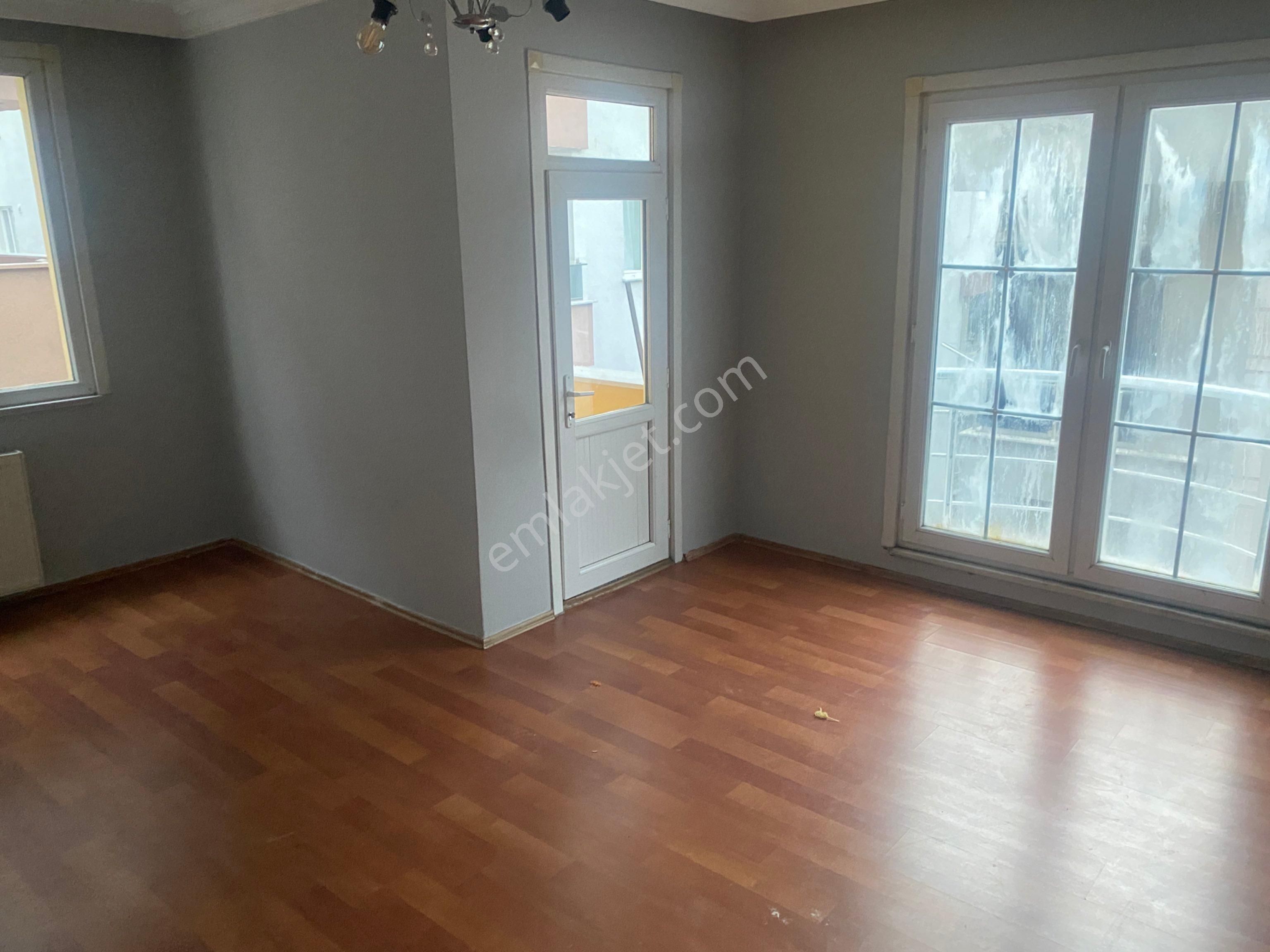 Uğur Emlaktan İstasyon Mah 2+1 5. Lat Merkezde Daire - Görsel 11