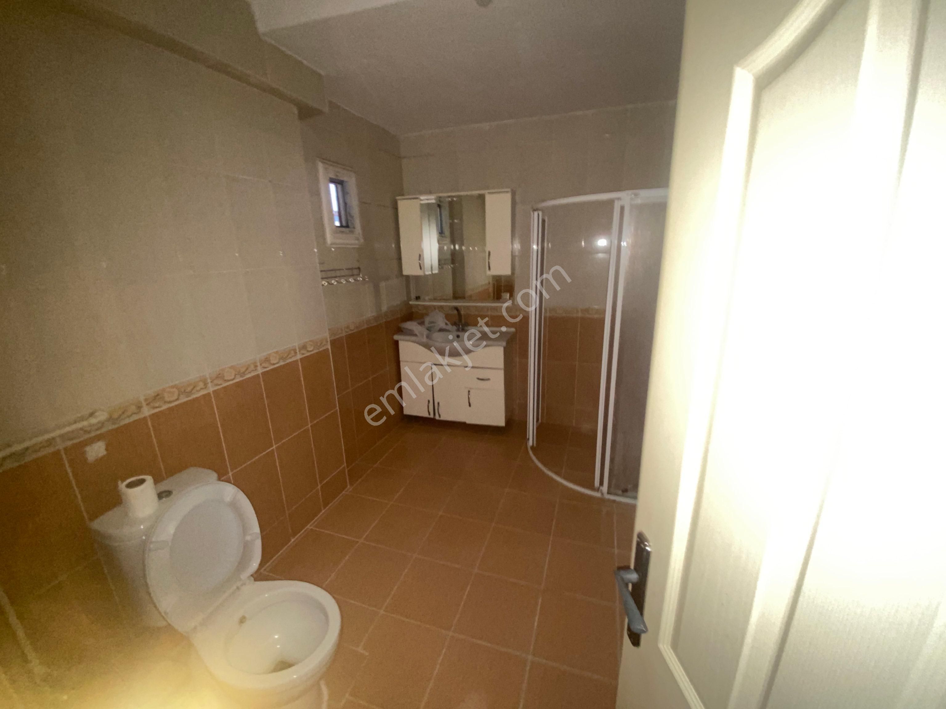 Uğur Emlaktan İstasyon Mah 2+1 5. Lat Merkezde Daire - Görsel 2