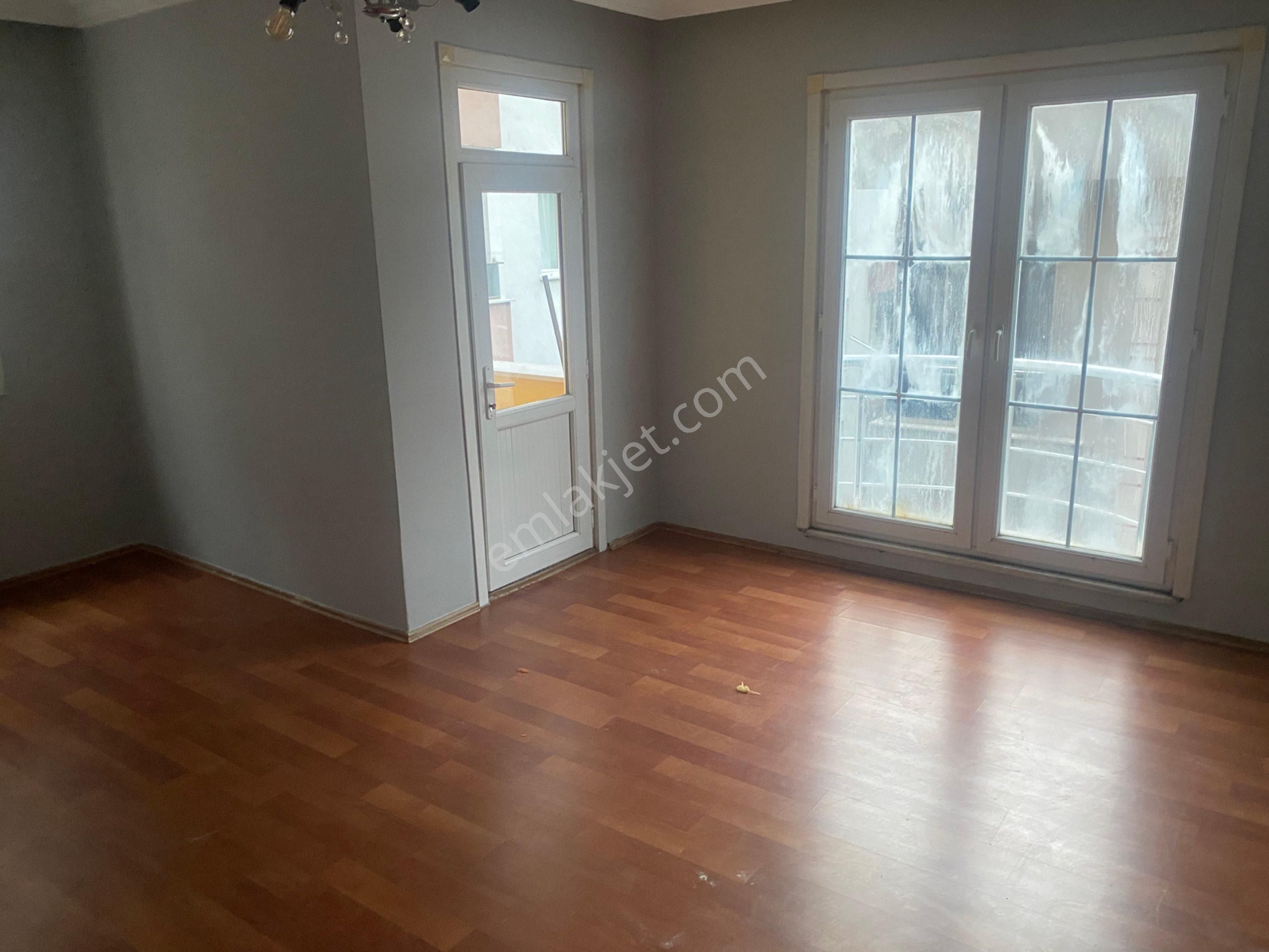 Uğur Emlaktan İstasyon Mah 2+1 5. Lat Merkezde Daire - Görsel 5