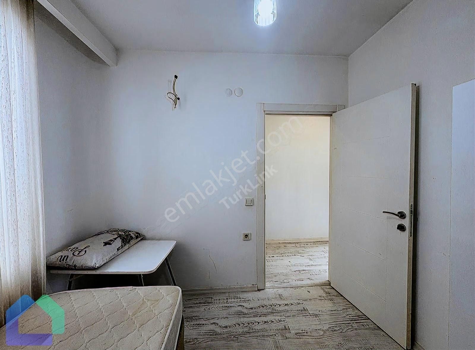 Antalya Muratpaşada Full Eşyalı 2+1 Son Kat Açık Mutfak - Görsel 20