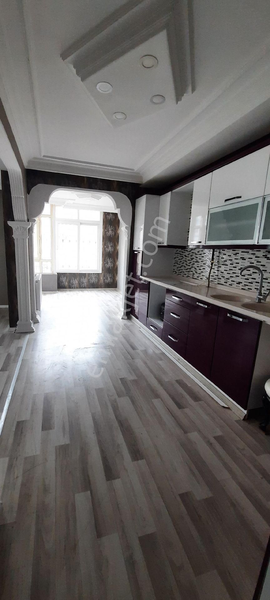 Huzurevlerınde 3.5+1 Genıs Satılık Daır