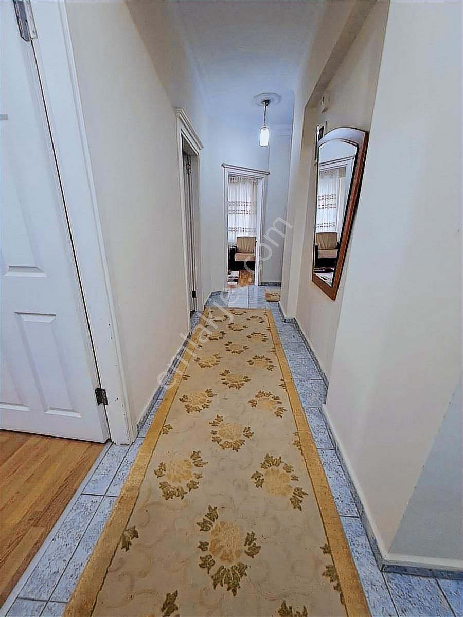 Antalya Etiler'de Cadde Üzeri Katta Eşyalı Kiralık 2+1 Daire - Görsel 4