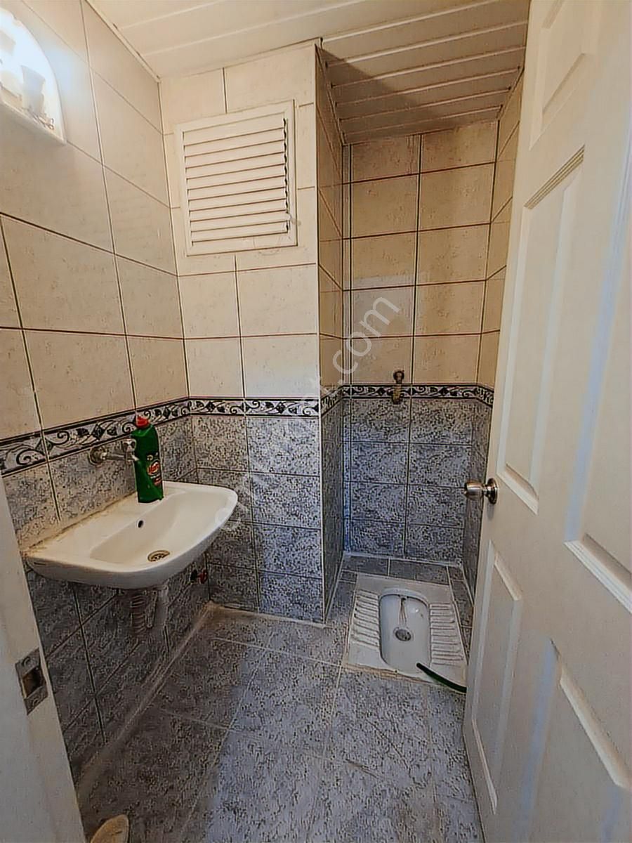 Antalya Etiler'de Cadde Üzeri Katta Eşyalı Kiralık 2+1 Daire - Görsel 3