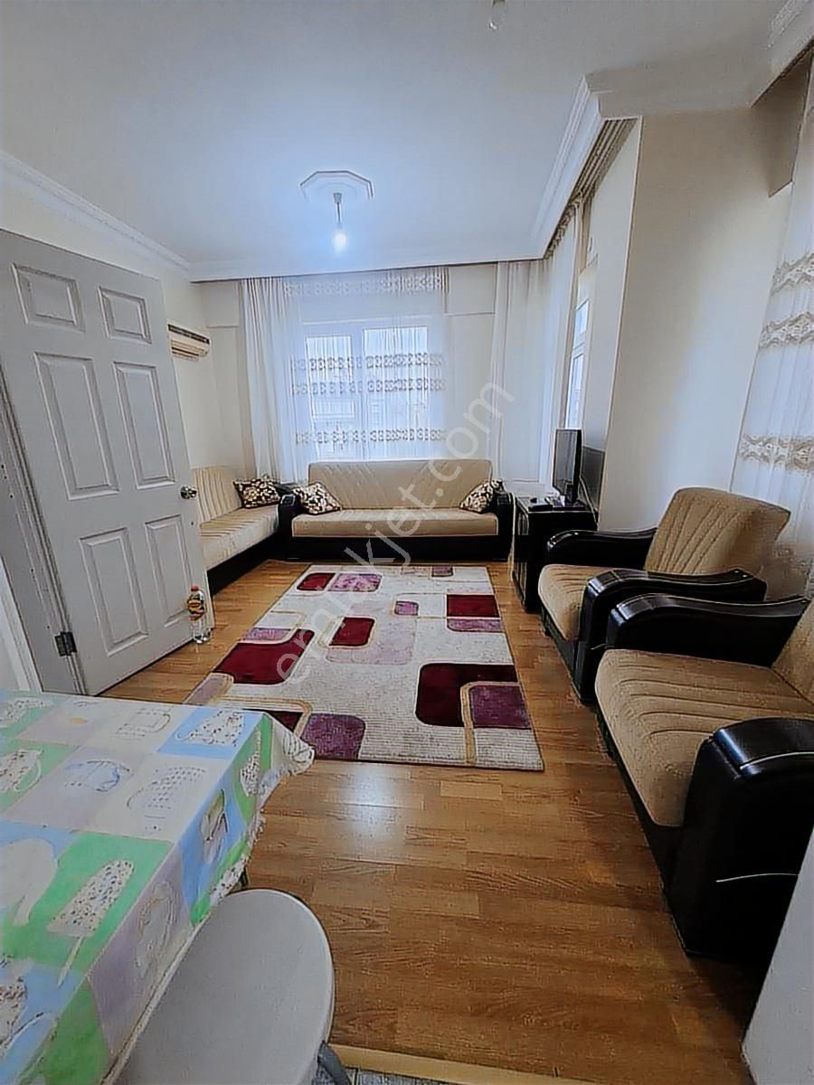 Antalya Etiler'de Cadde Üzeri Katta Eşyalı Kiralık 2+1 Daire - Görsel 16