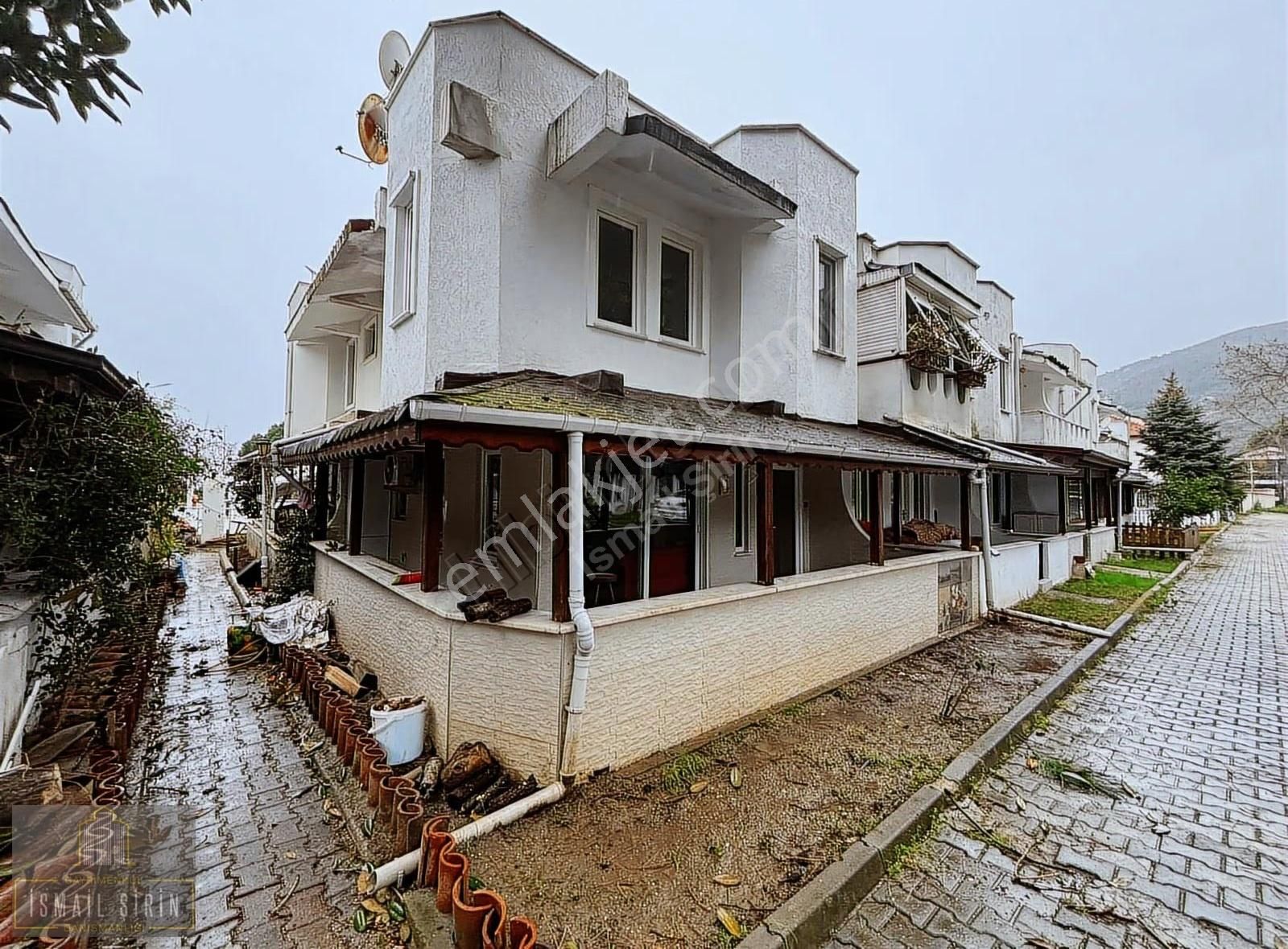 İsmail Şirinden Narlıda Denize Sıfır Havuzlu Sitede Dublex Daire - Görsel 30