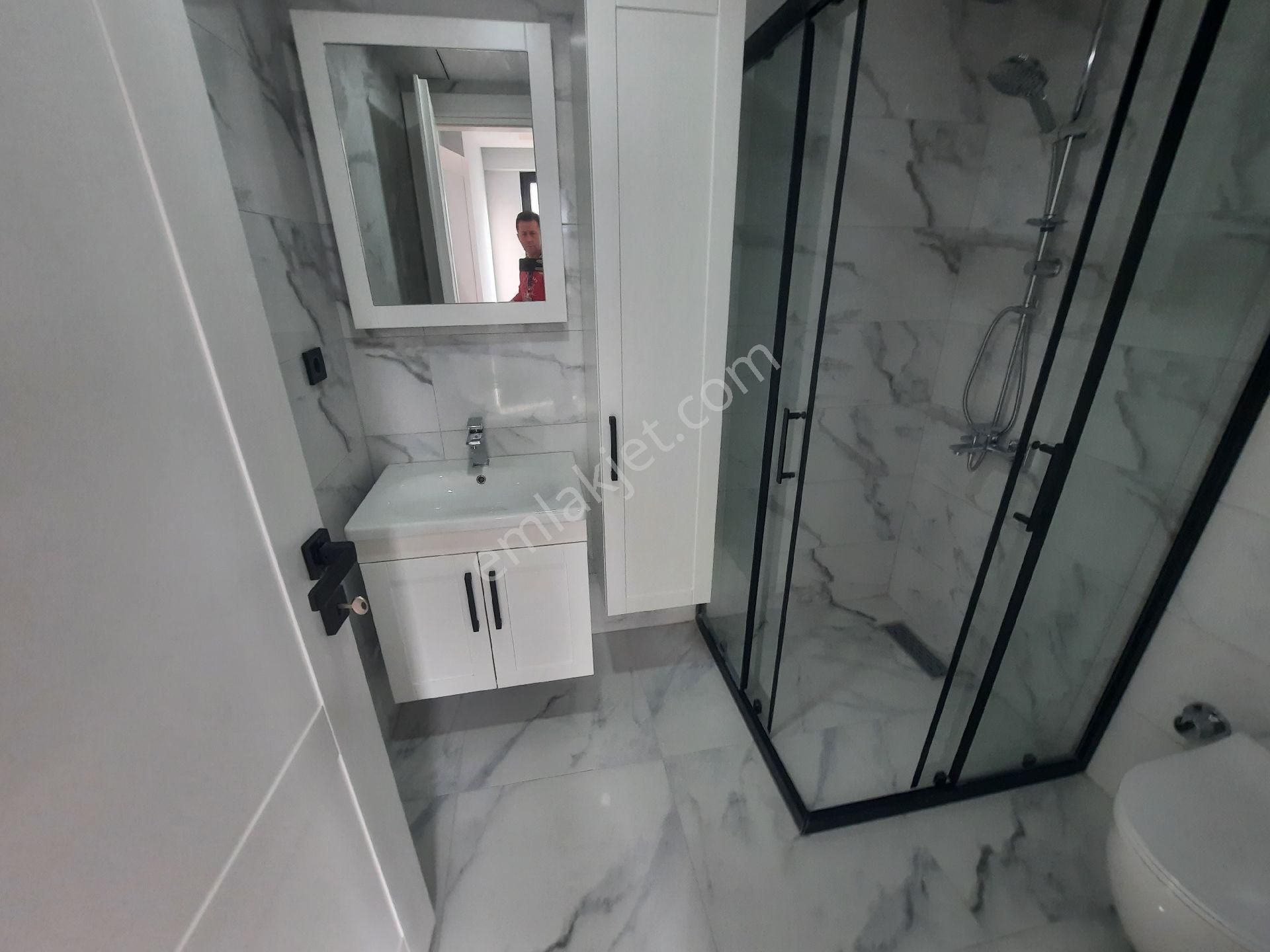 Furkan Emlak'tan Derebahçe Mevkisinde 4+1 6.kat 180m2 Sıfır Fırsat Daire - Görsel 17