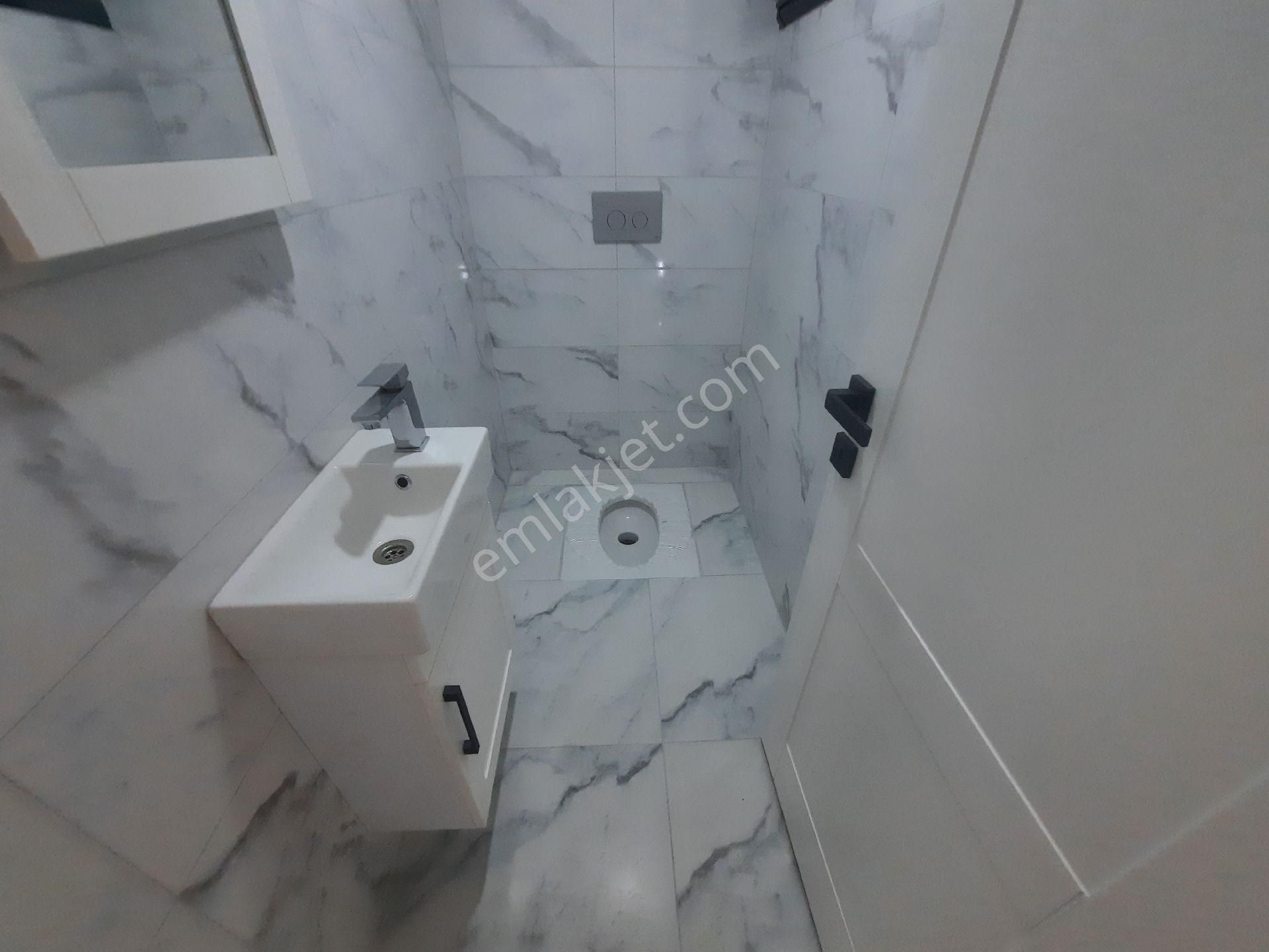 Furkan Emlak'tan Derebahçe Mevkisinde 4+1 6.kat 180m2 Sıfır Fırsat Daire - Görsel 13