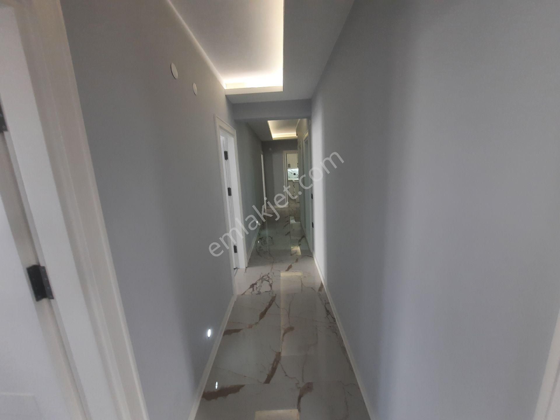 Furkan Emlak'tan Derebahçe Mevkisinde 4+1 6.kat 180m2 Sıfır Fırsat Daire - Görsel 18