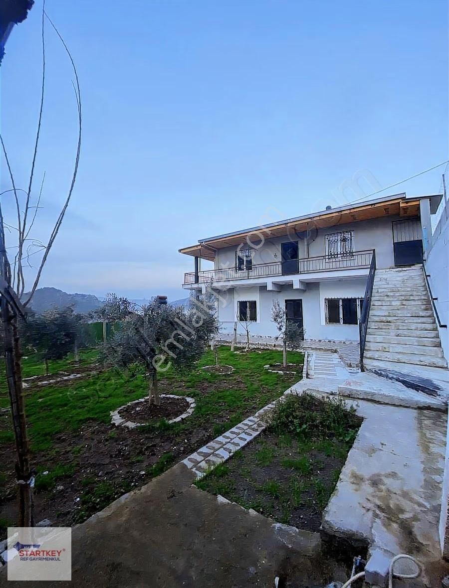 Menemen Ayvacık'ta Yatırıma Ve Oturuma Uygun Bahçeli Müstakil Ev