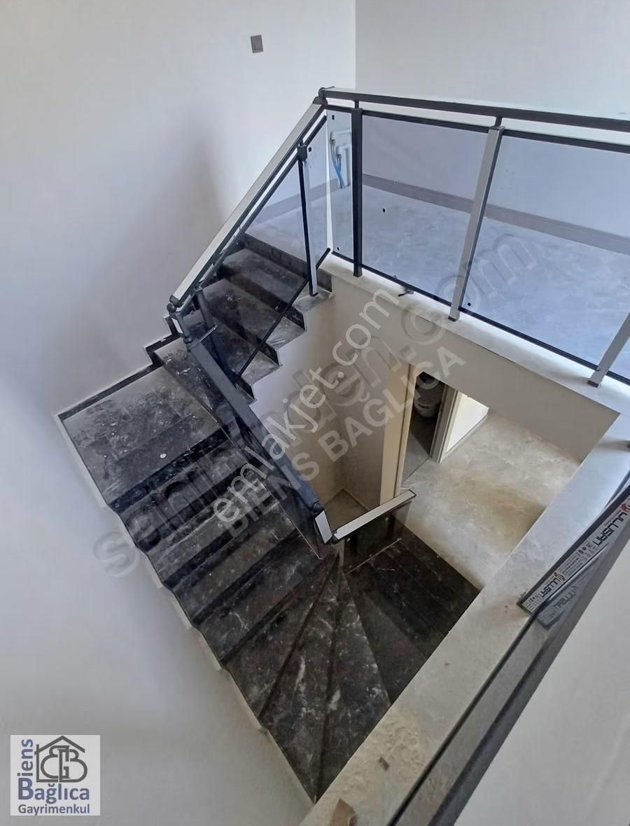 Yeni Bağlıca'da Manzaralı Kapalı Teraslı Satılık Sıfır 3+1 - Görsel 26