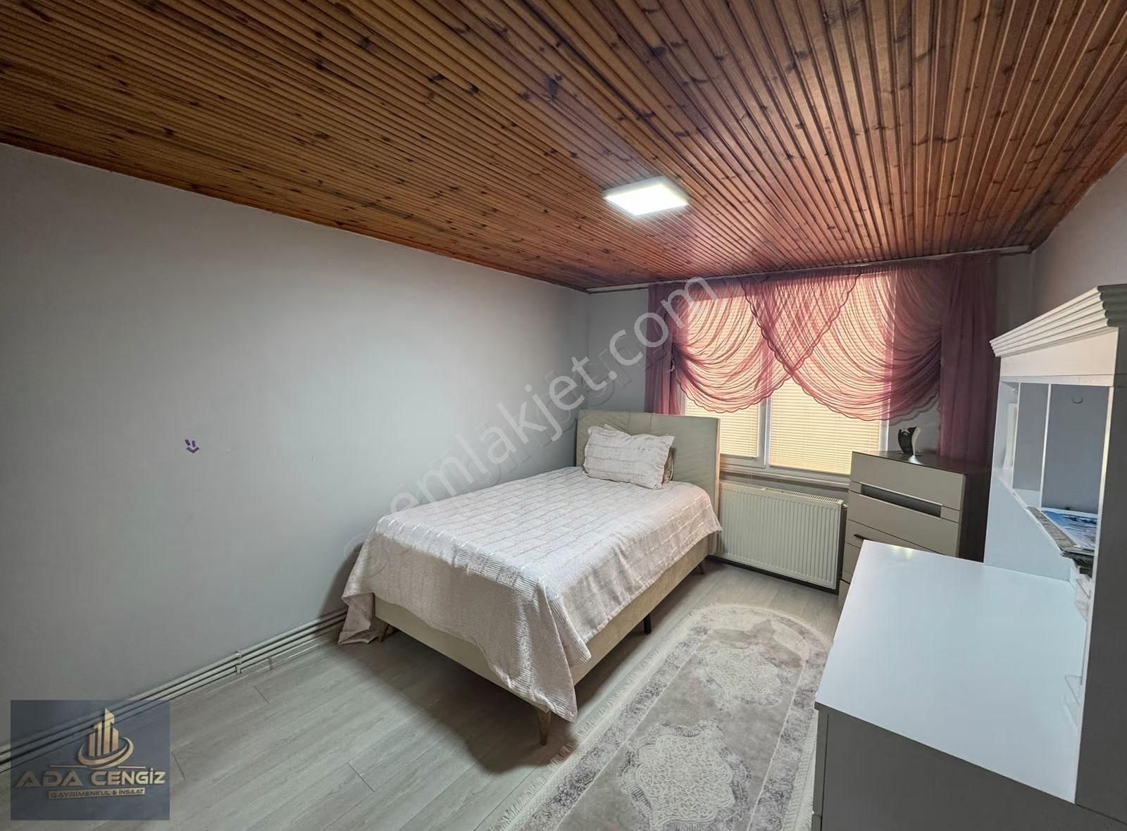 Serdivan Köprübaşı Mah.ana Cadde Üzerinde 3+1 170m2 Dublks Daire - Görsel 19