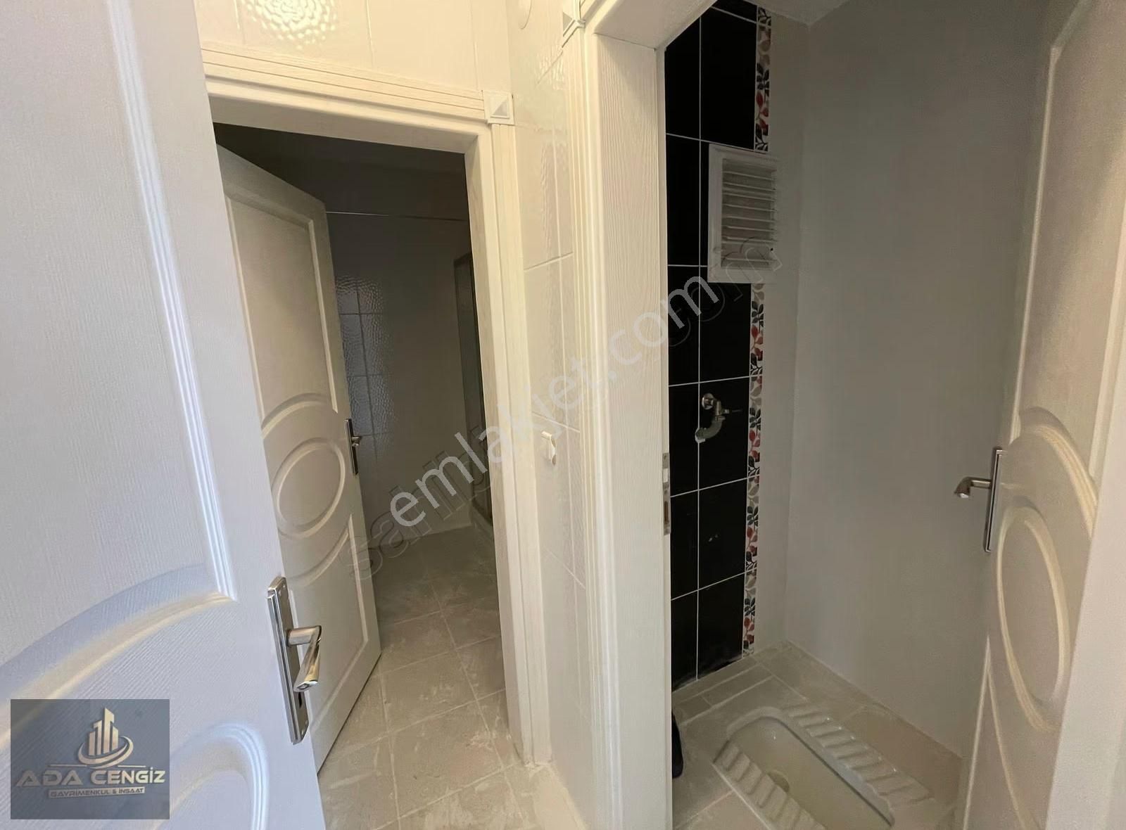 Serdivan Köprübaşında 2+1 150 M2 Kapalı Garajlı Geniş Daire - Görsel 18