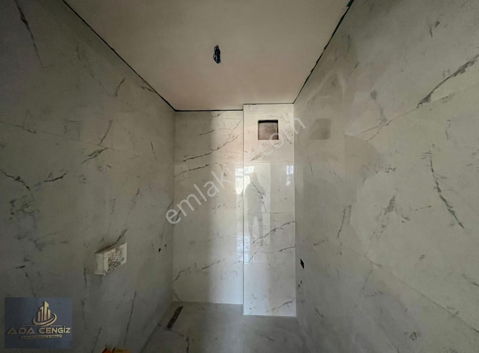 Yorgalar Mezarlığı Civarında 3+1 10 M2 Ebeveyn Banyolu Daireler - Görsel 22