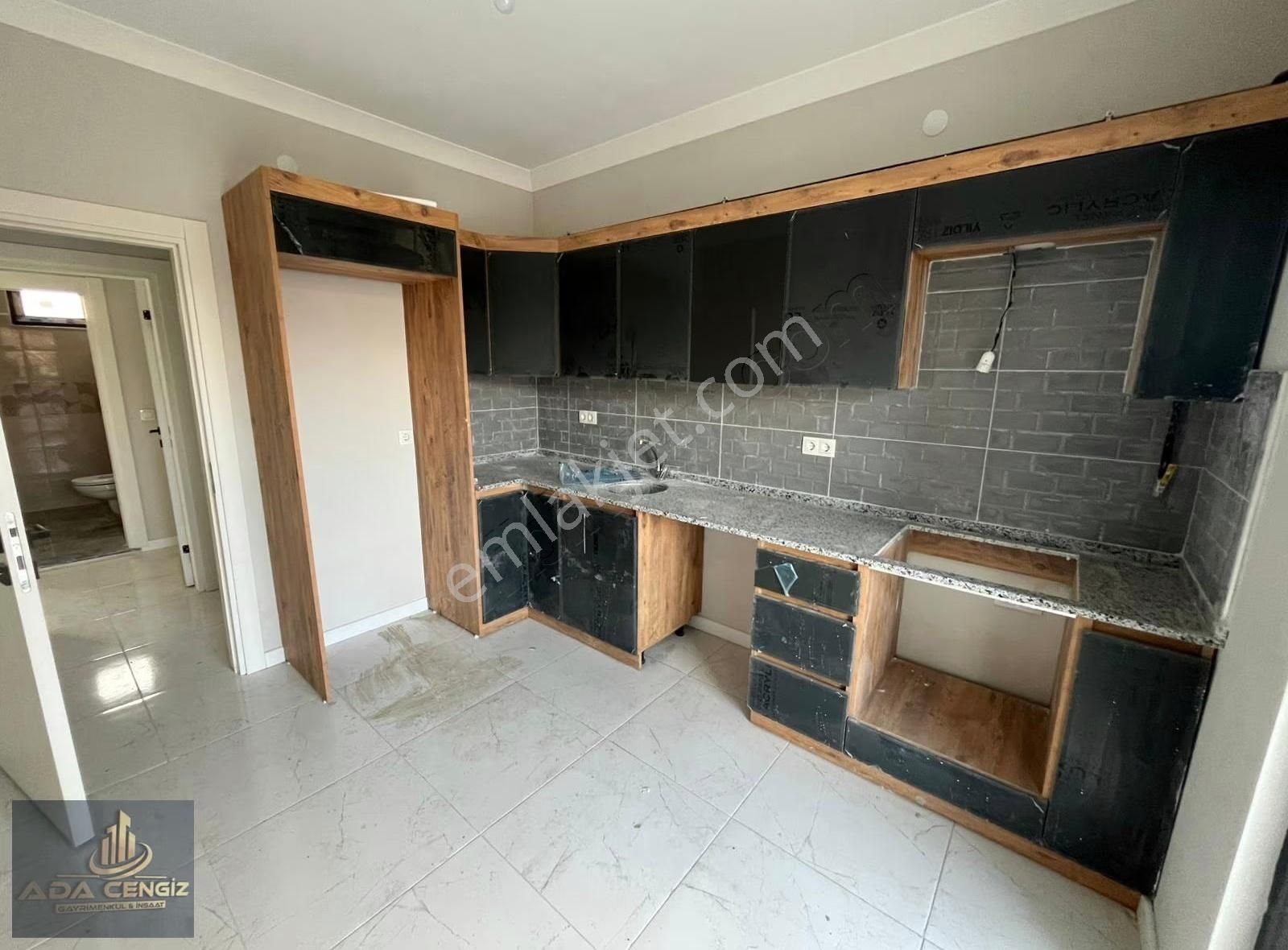 Prestijli Konumda Sıfır 3+1 135 M2 Yüksek Giriş Yatırımlık Daire - Görsel 9