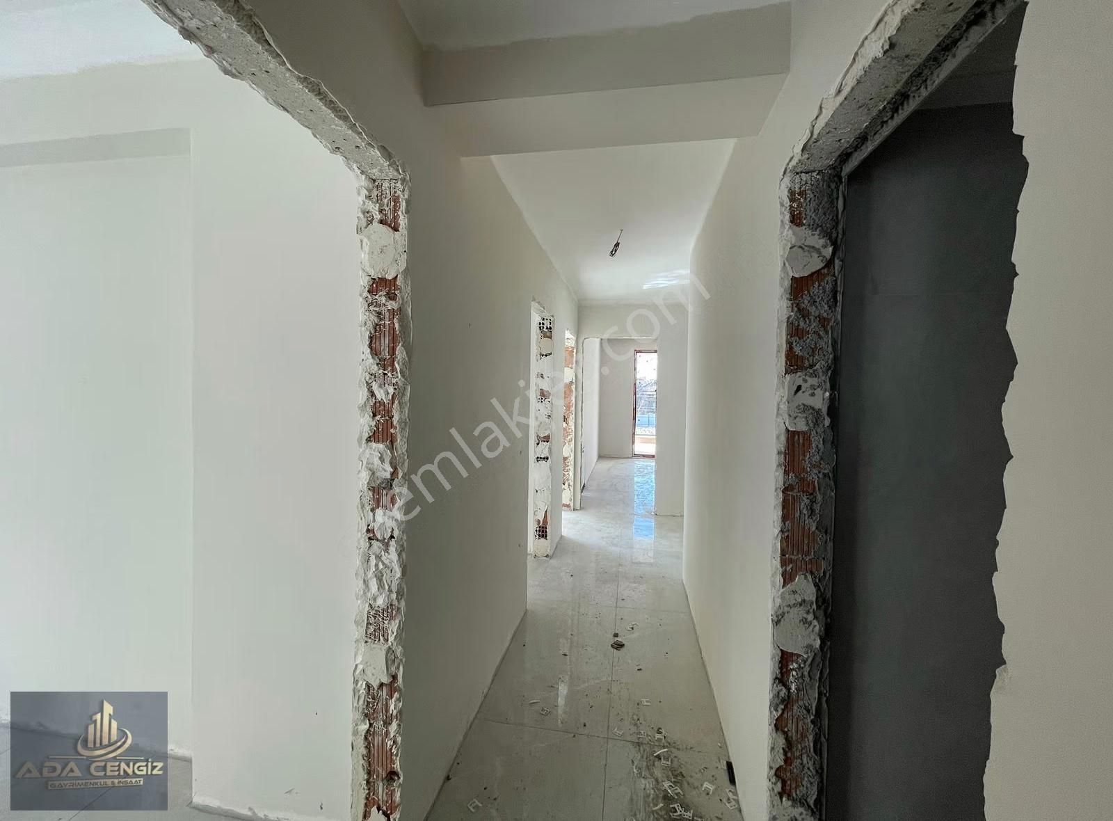 Adapazarı Tekeler Mah. Site İçerisinde 3+1 135 M2 Daireler - Görsel 2