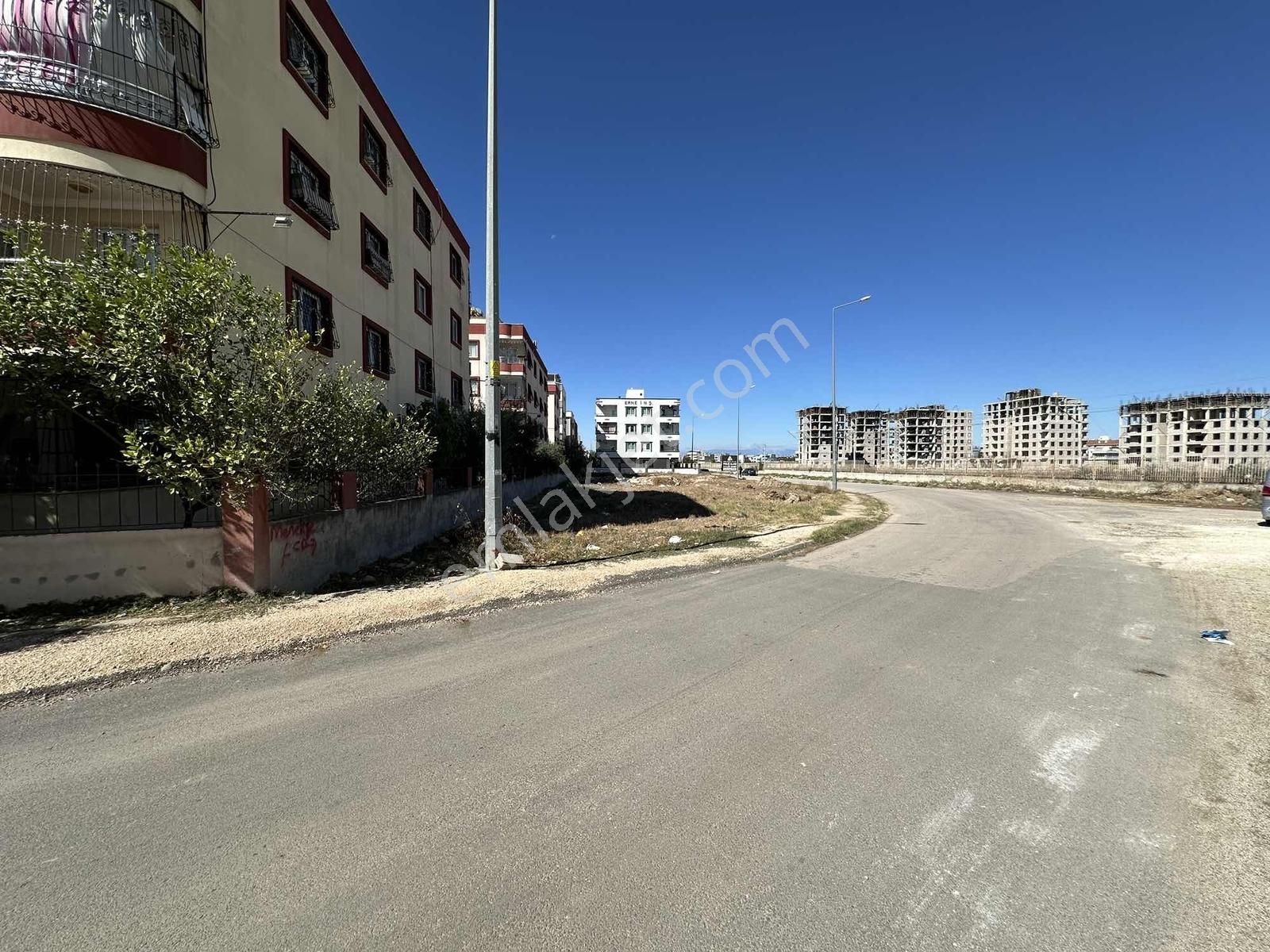 Yenıdoğan Mah Sezai Karakoç Bulv Civarı Köşe Parsel 1.6 İmarlı - Görsel 3