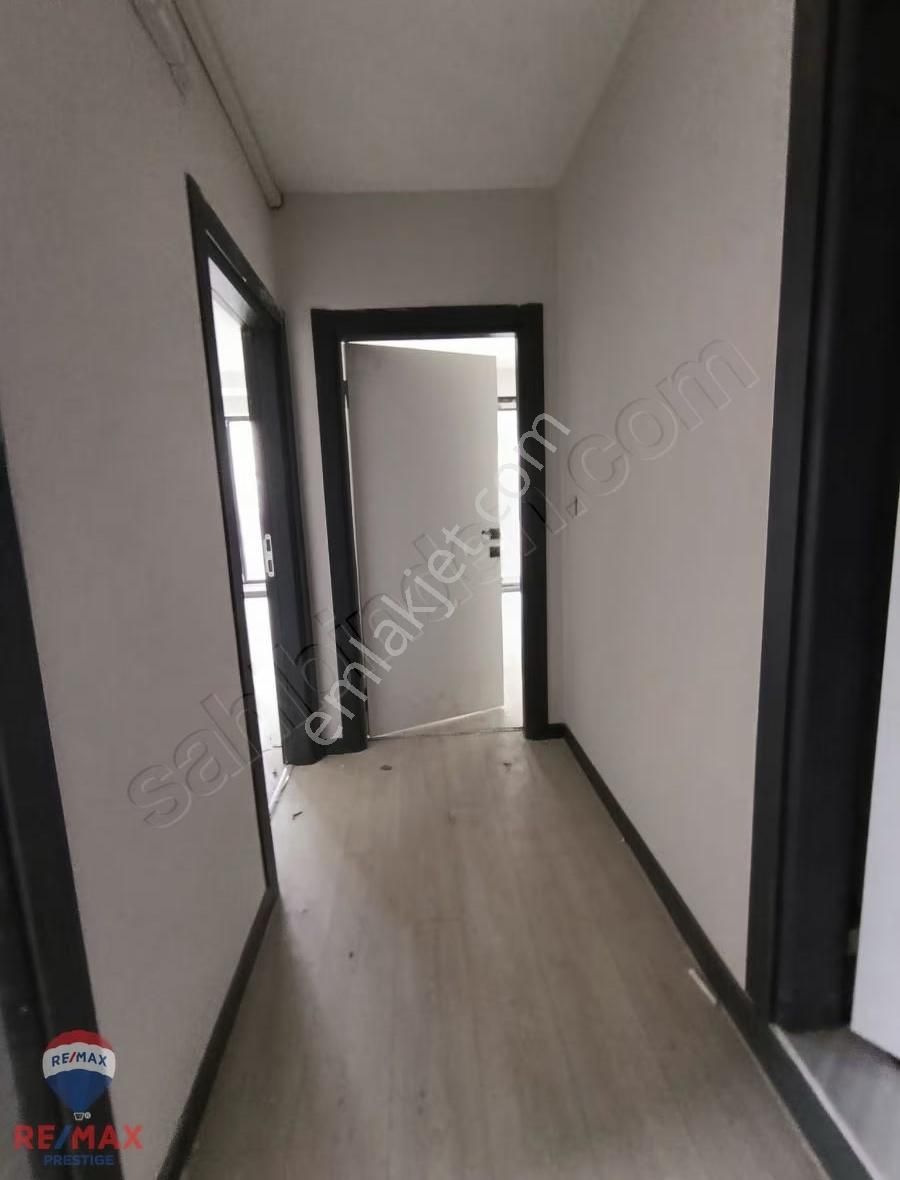 Biga Royal Hastanesi Yanında Yüksek Giriş 2+1 Daire - Görsel 3