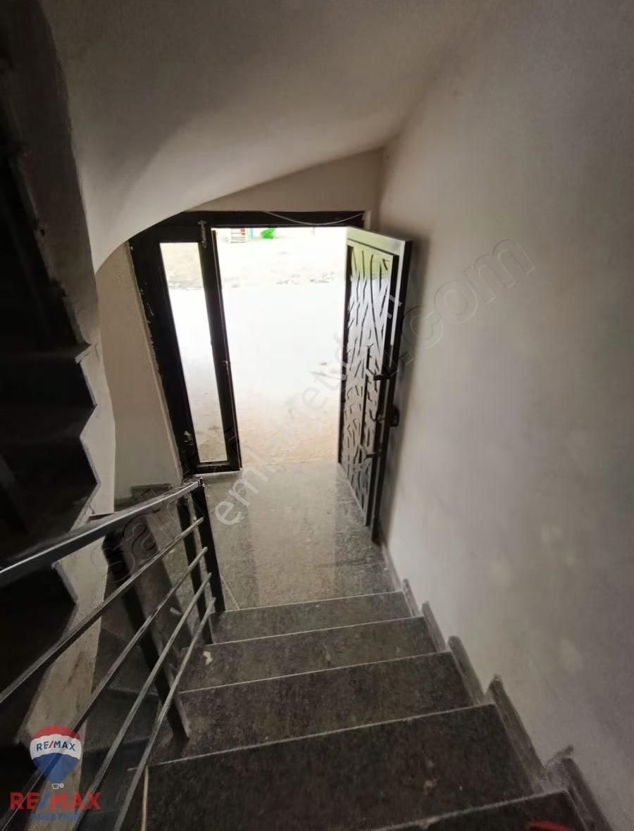 Biga Royal Hastanesi Yanında Yüksek Giriş 2+1 Daire - Görsel 12