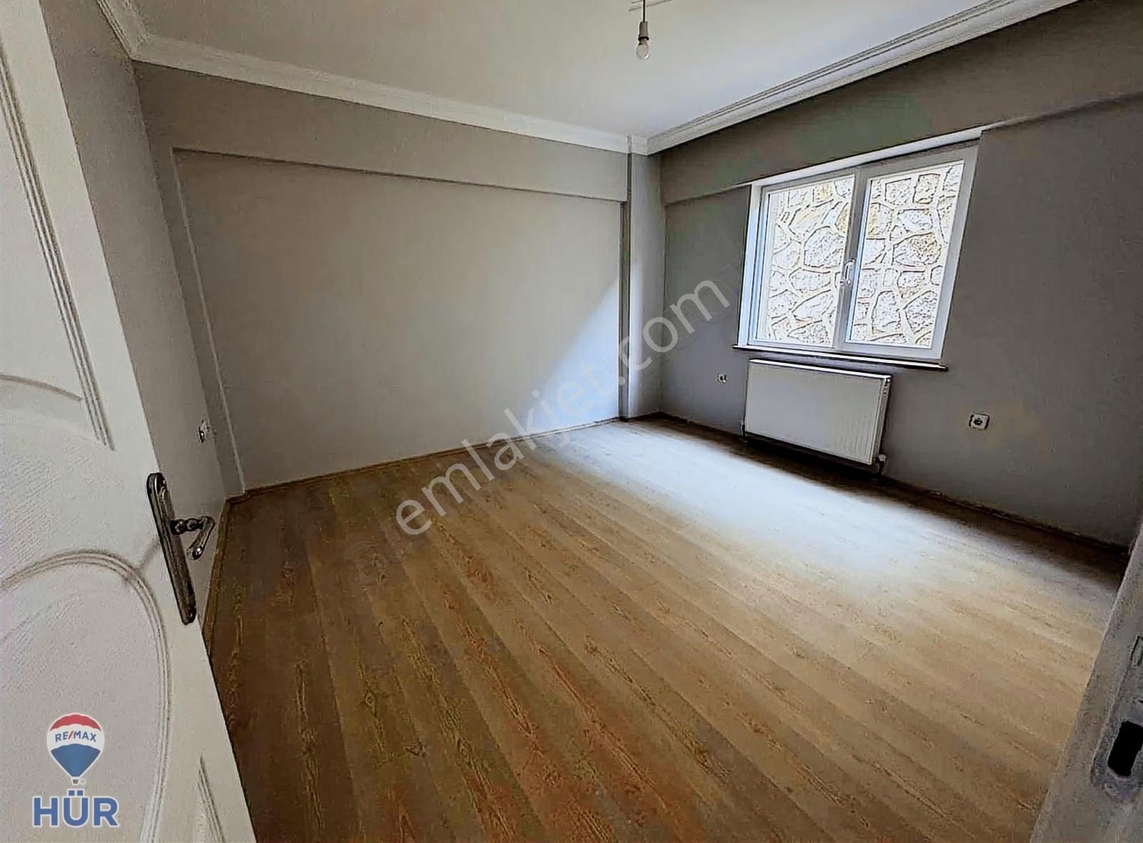 Remax İlke Aydaş'tan İçi Yenilenmiş Camilide 3+1 Satılık Daire - Görsel 26