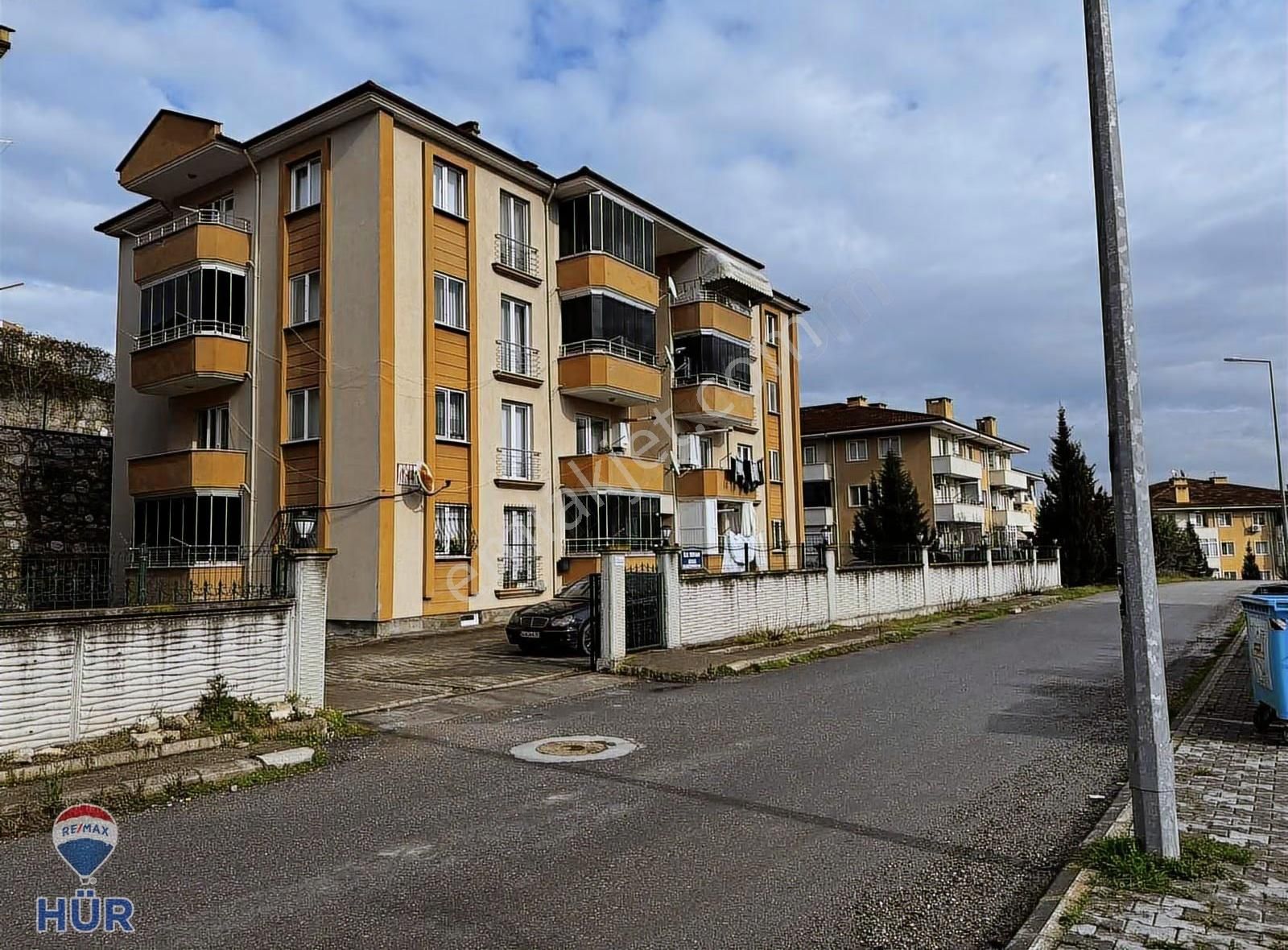 Remax İlke Aydaş'tan İçi Yenilenmiş Camilide 3+1 Satılık Daire - Görsel 6