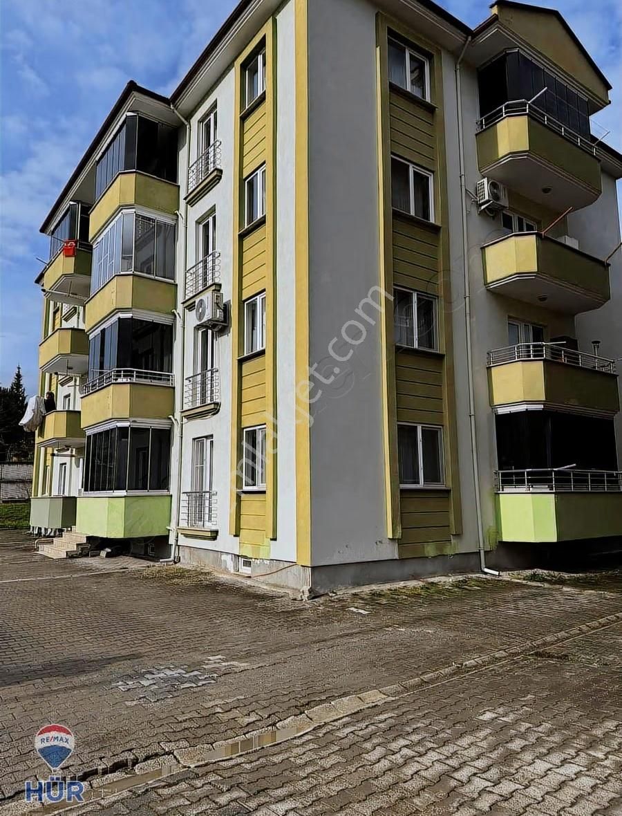 Remax İlke Aydaş'tan İçi Yenilenmiş Camilide 3+1 Satılık Daire - Görsel 24