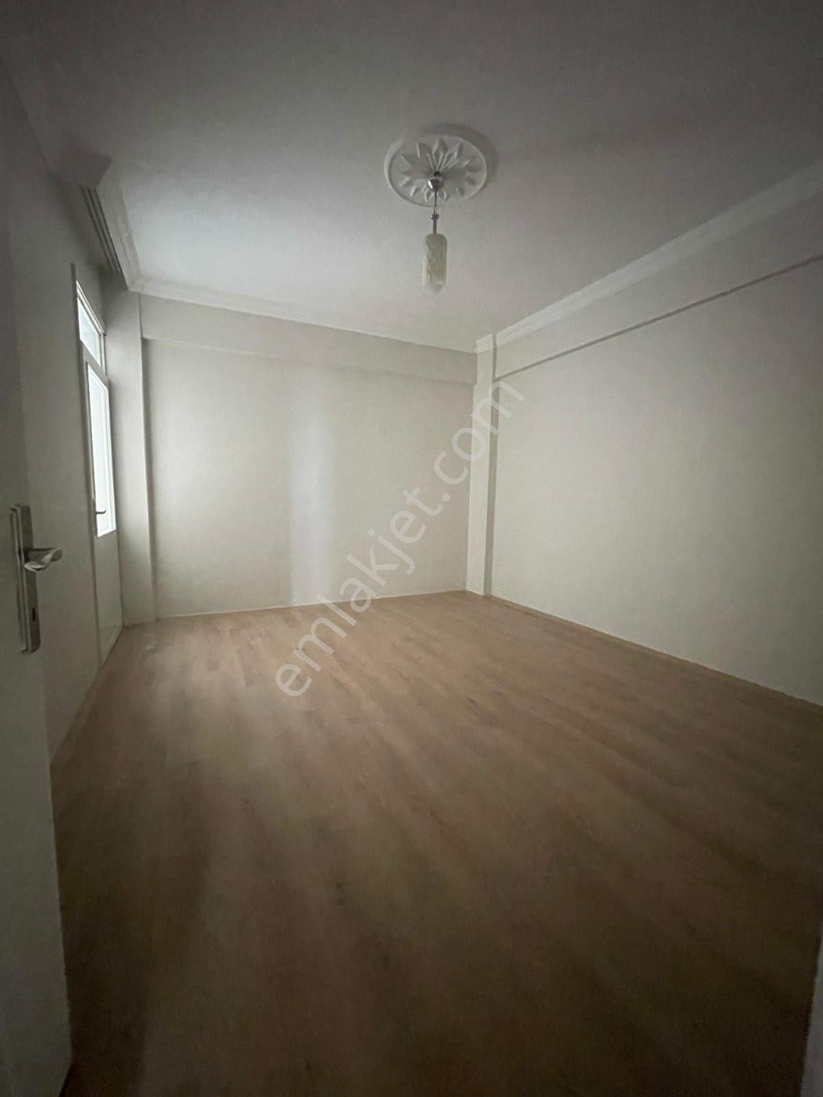 Furkan Emlak'tan Kadıköy Mevkisinde 3+1 1.kat 130m2 Masrafsız - Görsel 14