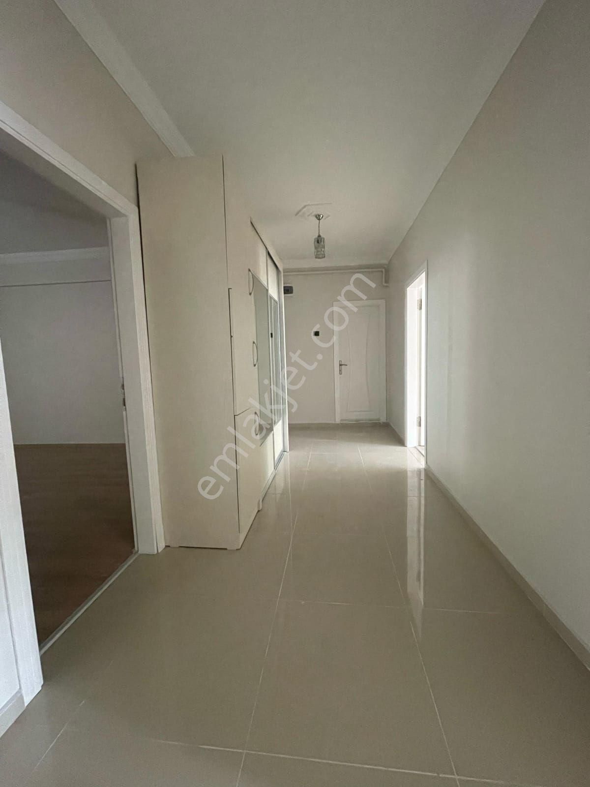 Furkan Emlak'tan Kadıköy Mevkisinde 3+1 1.kat 130m2 Masrafsız - Görsel 18