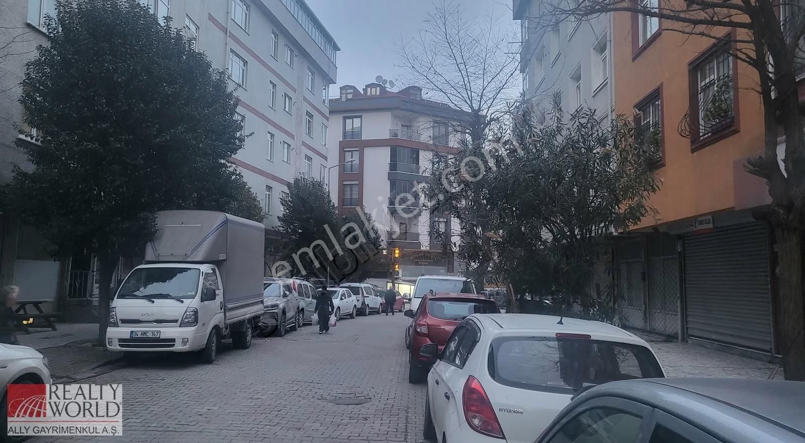 Kagıthane Osmanpaşada Net 200 M2 Brüt 270 M2 Kiralık Magaza - Görsel 2