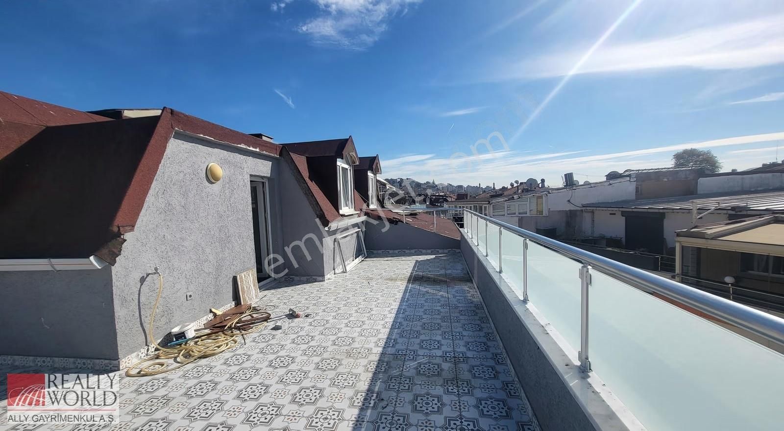 Taksim'in Yanıbaşında Kasımpaşa Konaklarında Lüx Dublex Daire - Görsel 8