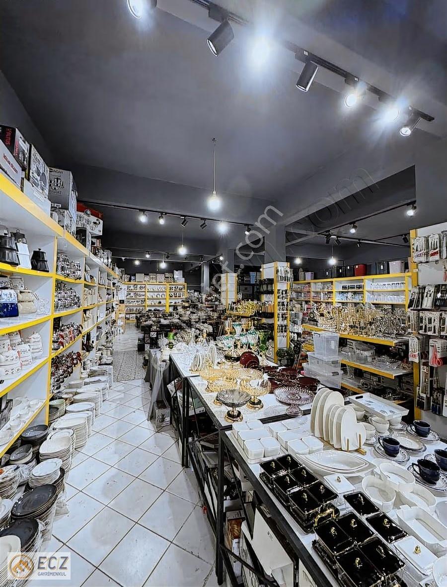 Ecz Gayrimenkul Den Satılık 232 M2 Çarşı İçi Dükkan Kiracılı