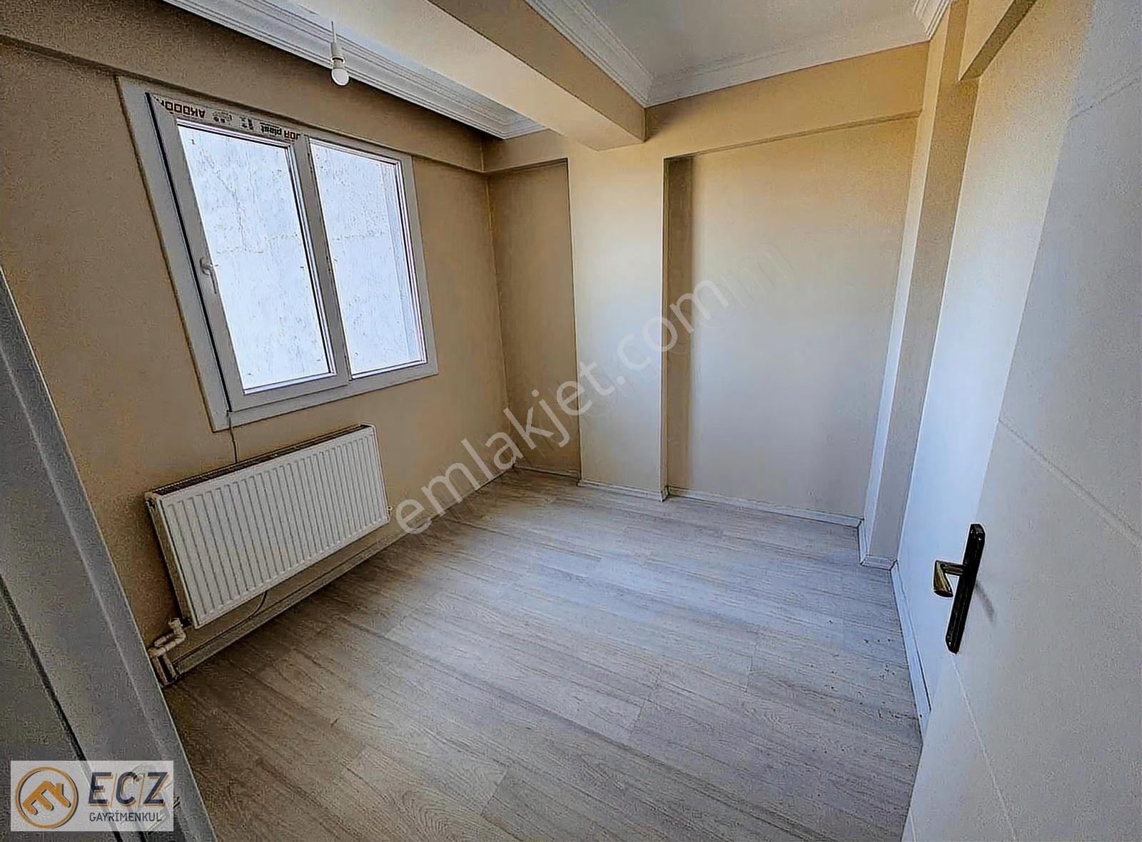 Ecz Gayrimenkul Den Satılık 2+1 Kapalı Mutfak D.gazlı Alaşehır - Görsel 8