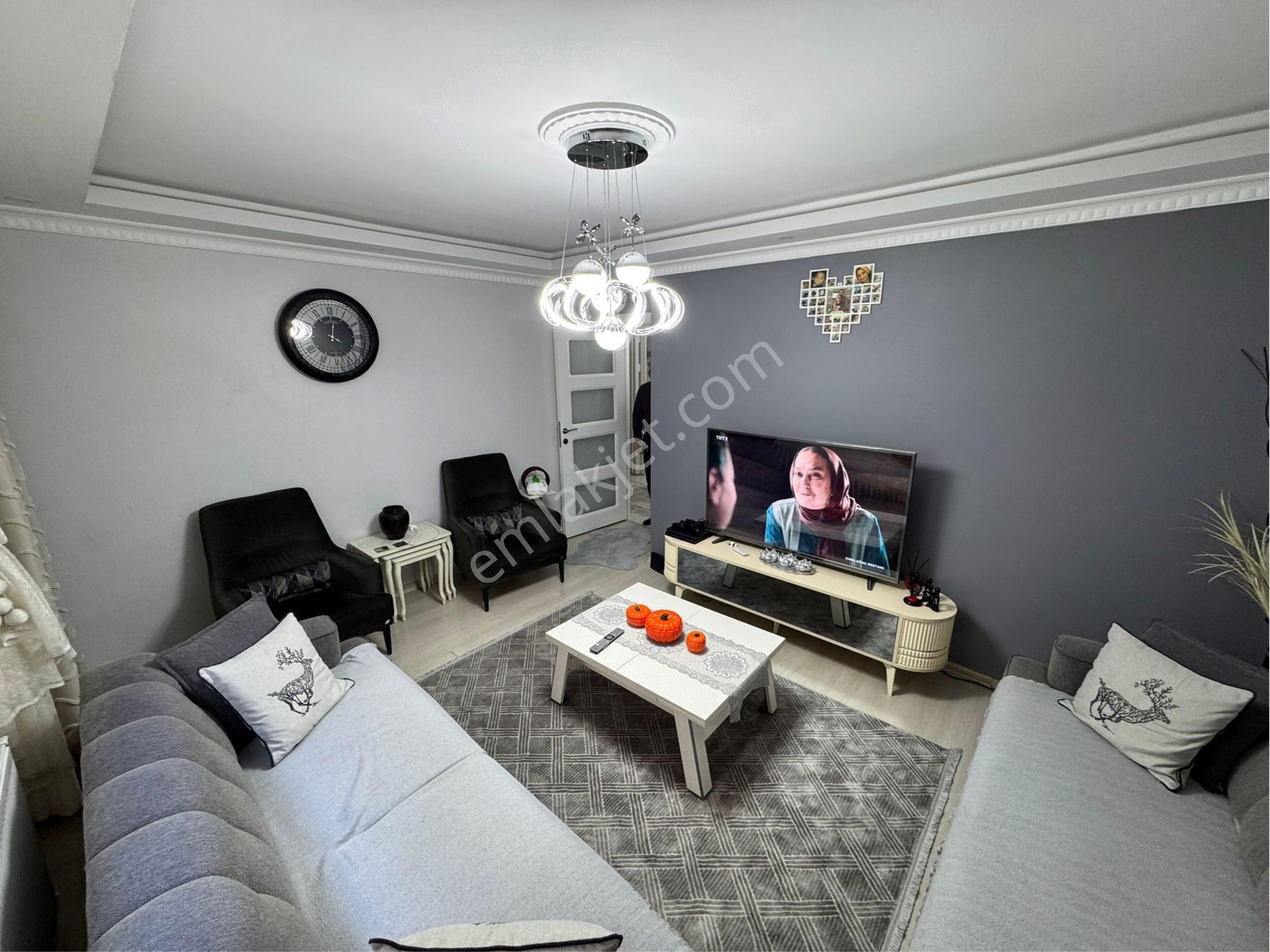 Cebeci Mah’de Tramvaya Yakın 2+1 90m2 5 Yıllık Satılık Bahçe Katı - Görsel 6