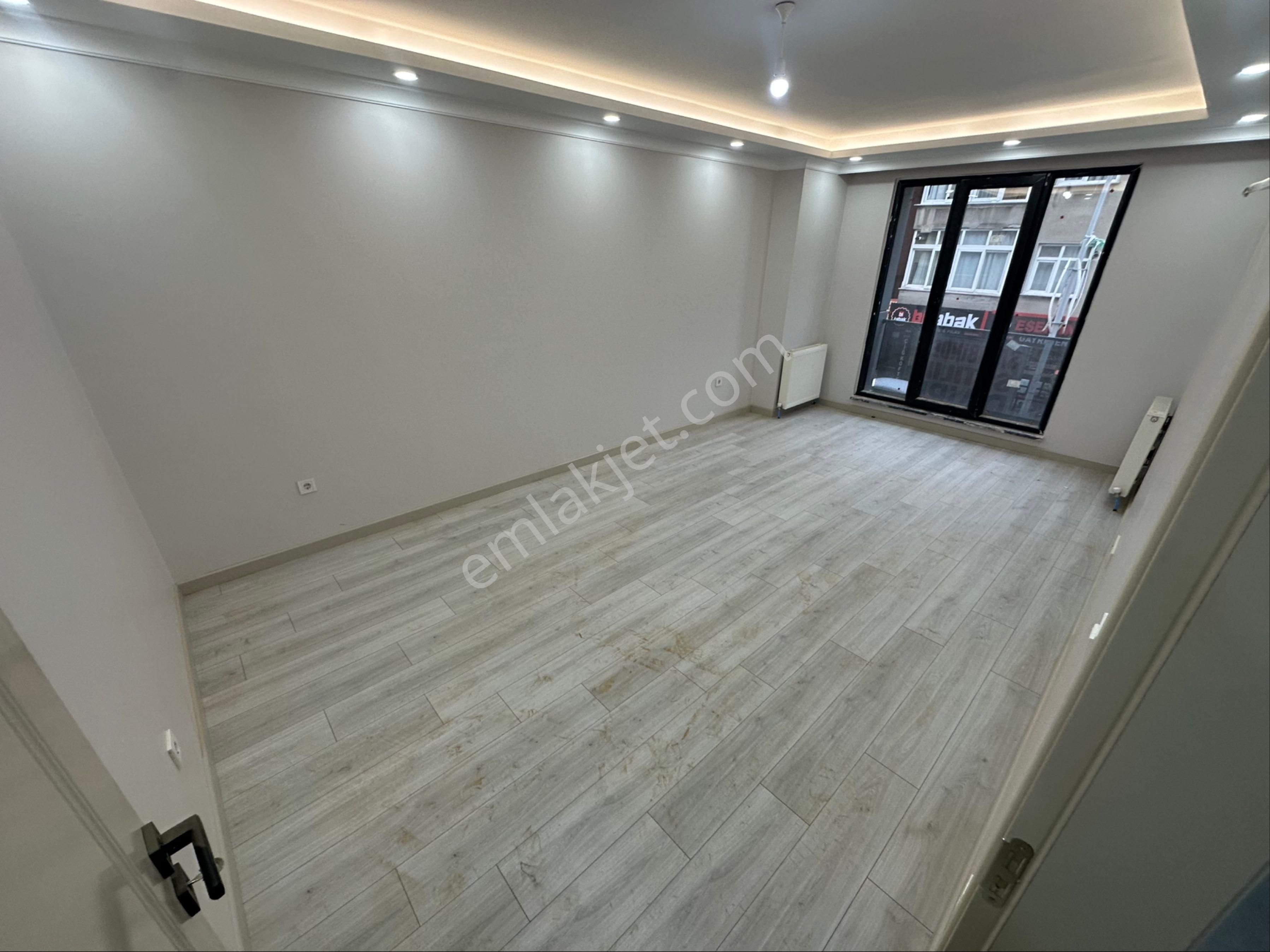 İsmetpaşa Mah’de Cadde Üzerinde 2+1 90m2 Sıfır Ara Kat Daire - Görsel 3