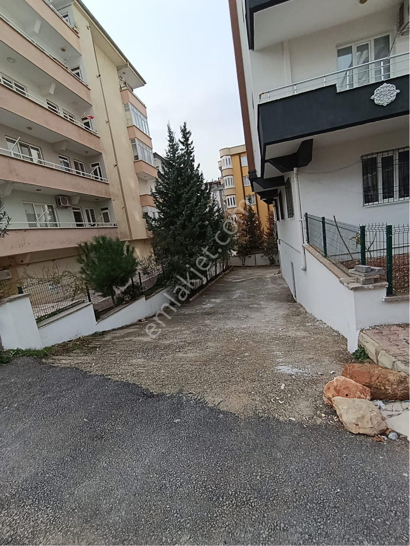 Nuray Gayrimenkulden Yeditepede Garajıyla Birlikte Satılık 2+1 Daire - Görsel 9