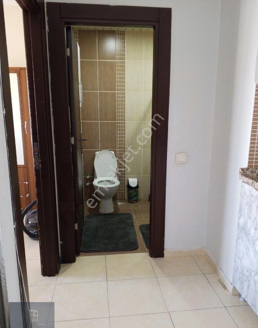 Üniversite Caddesi'nde 1+1 Eşyalı Kiralık Daire - Görsel 13
