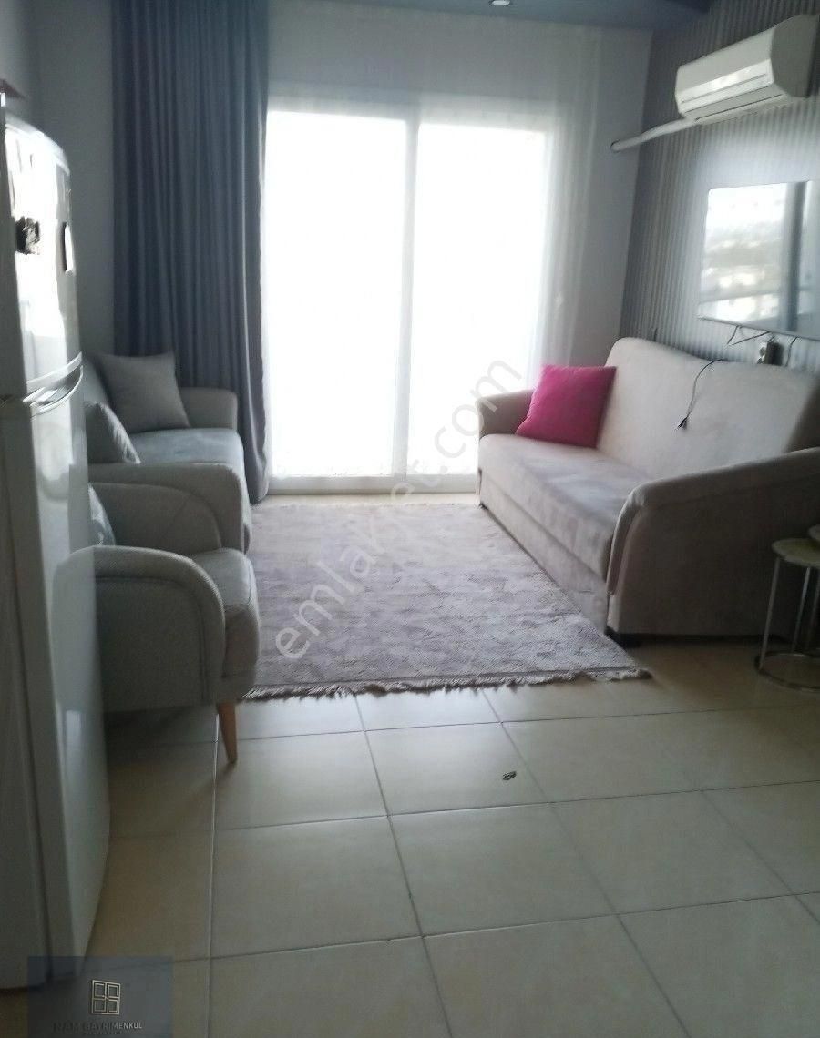 Üniversite Caddesi'nde 1+1 Eşyalı Kiralık Daire - Görsel 2