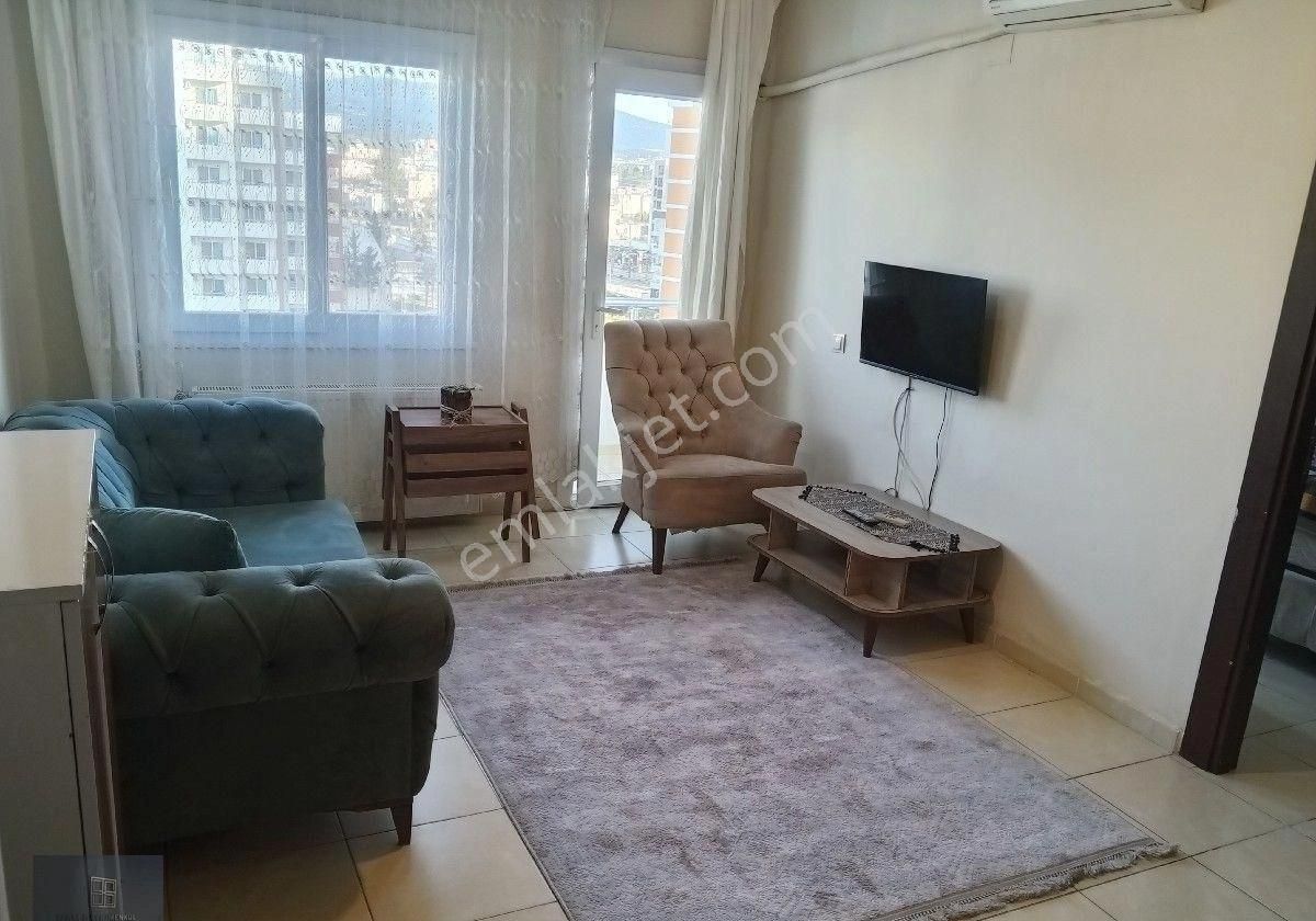 Üniversite Caddesi'nde 1+1 Eşyalı Kiralık Daire - Görsel 16