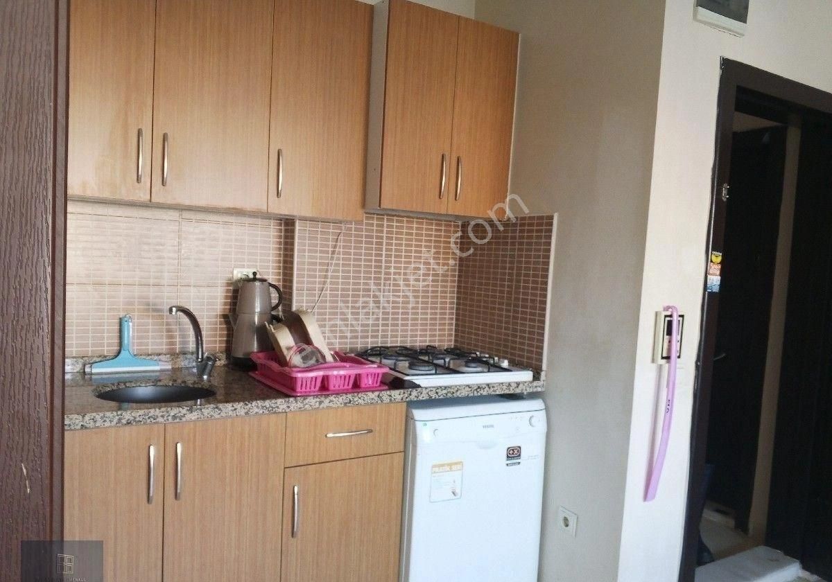 Üniversite Caddesi'nde 1+1 Eşyalı Kiralık Daire - Görsel 10