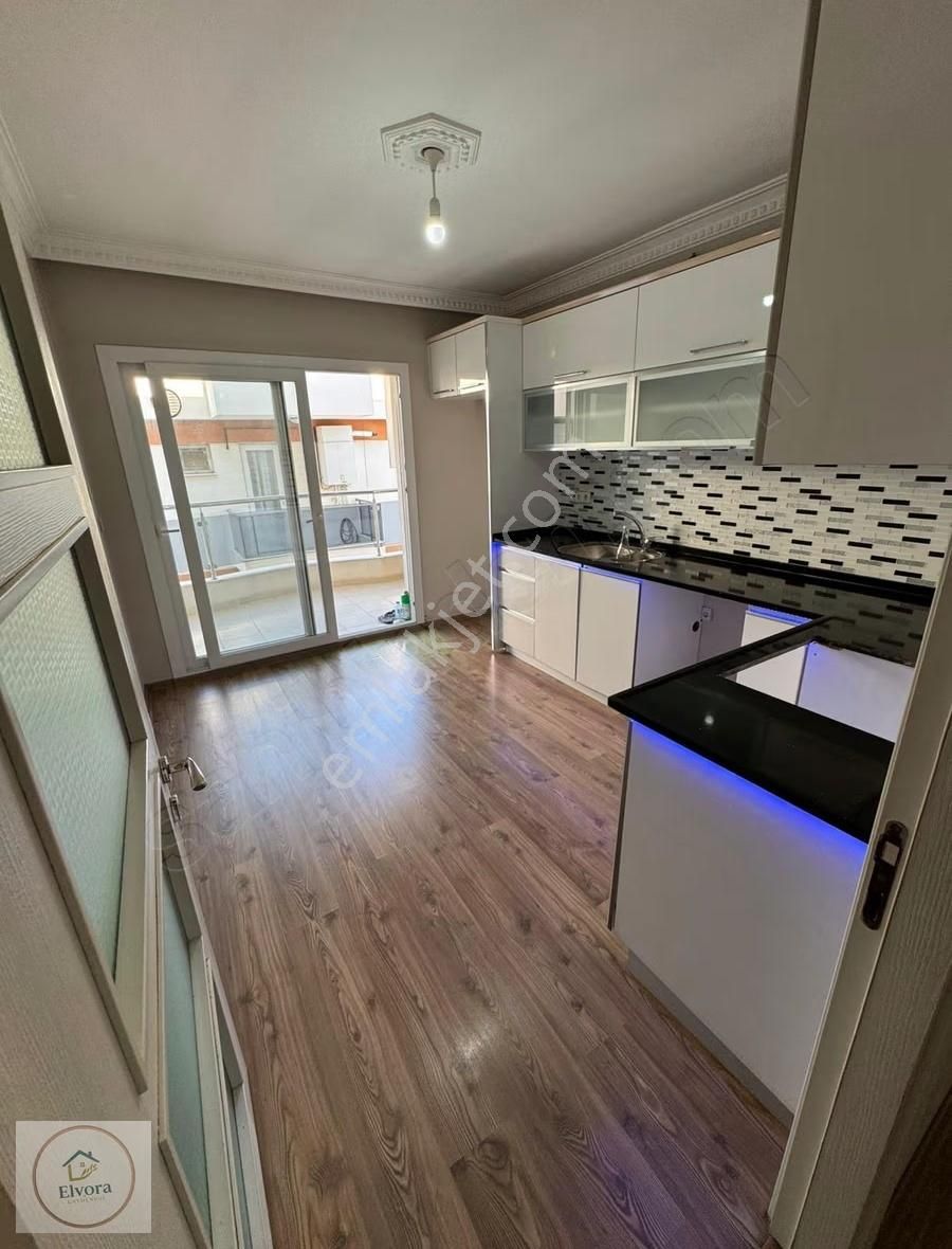 Buca Hoca Ahmet Yesevi Cadde Üzerin De 2+1 Kiralık Daire - Görsel 12