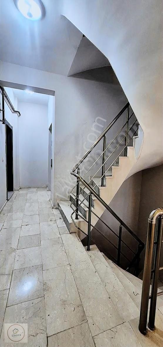Buca Homeros Bulvarı'nda Kiralık 1+1 Daire - Görsel 10