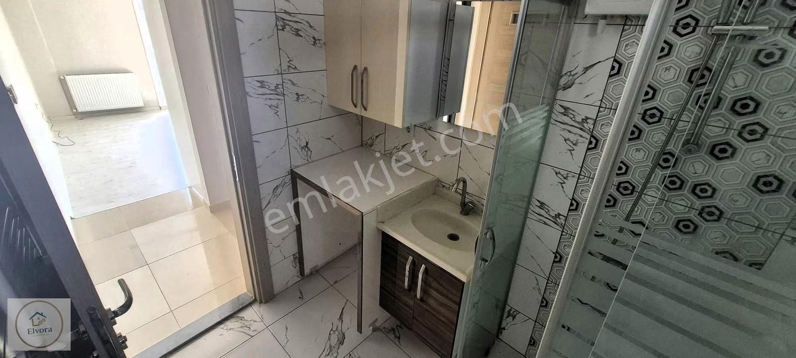 Buca Homeros Bulvarı'nda Kiralık 1+1 Daire - Görsel 5