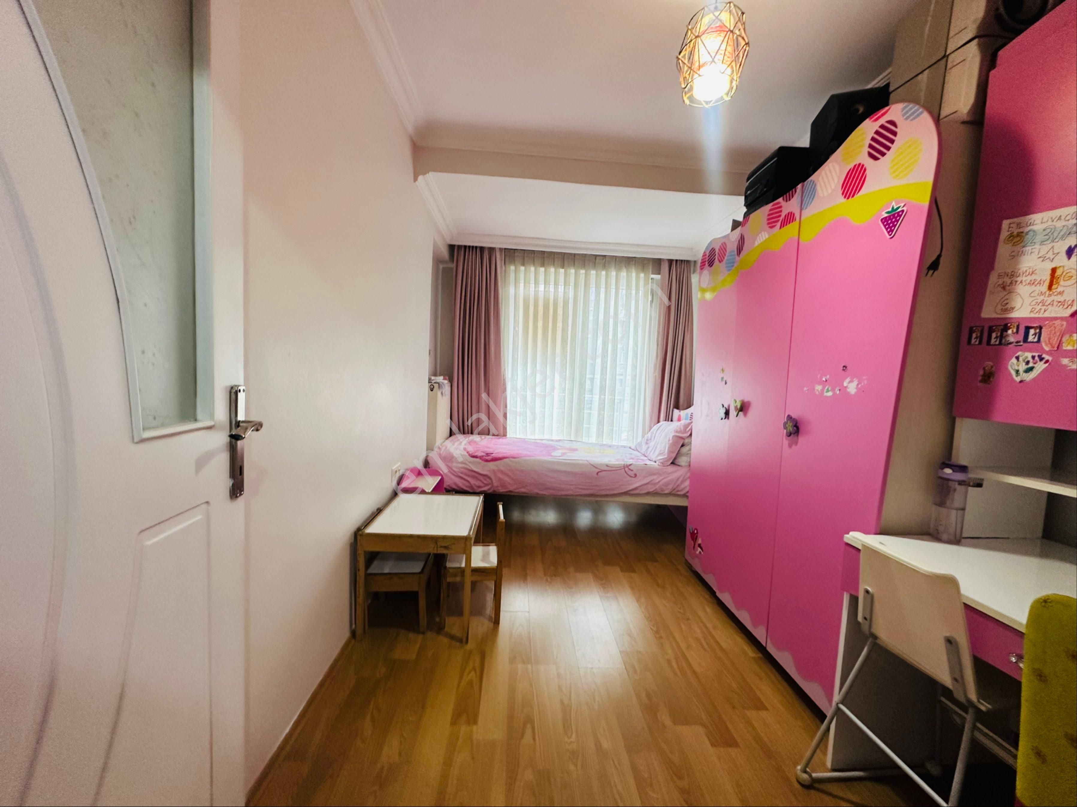 Esentepe Mah’de Cadde Üzerinde 3+1 140m2 Satılık Ara Kat Daire - Görsel 17