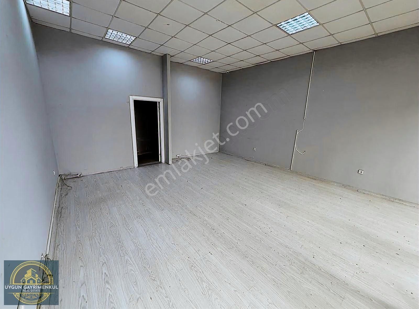 Ofis-dükkan-magaza Olarak Her Sektöre Uygun Kiralık İş Yeri