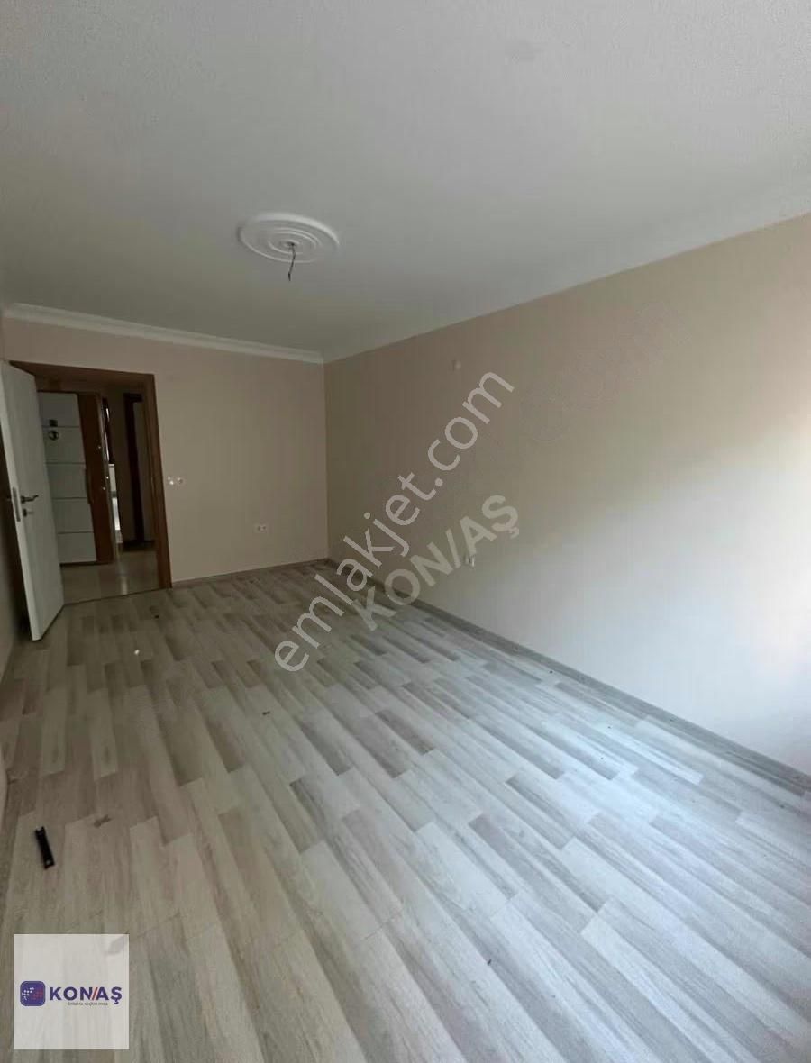 Konaştan Eski Habiblerde Satılık 2+1 Daire - Görsel 20