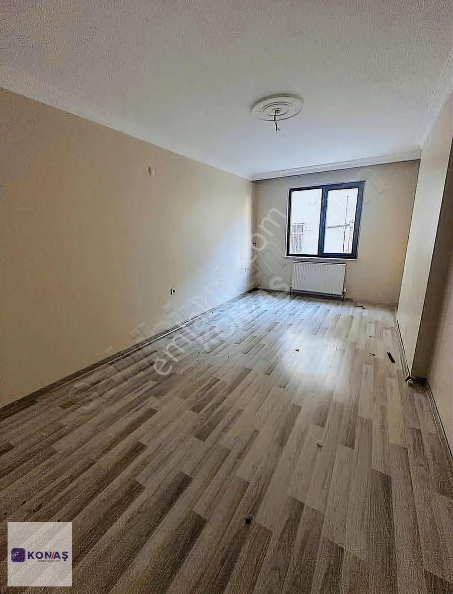 Konaştan Eski Habiblerde Satılık 2+1 Daire - Görsel 6