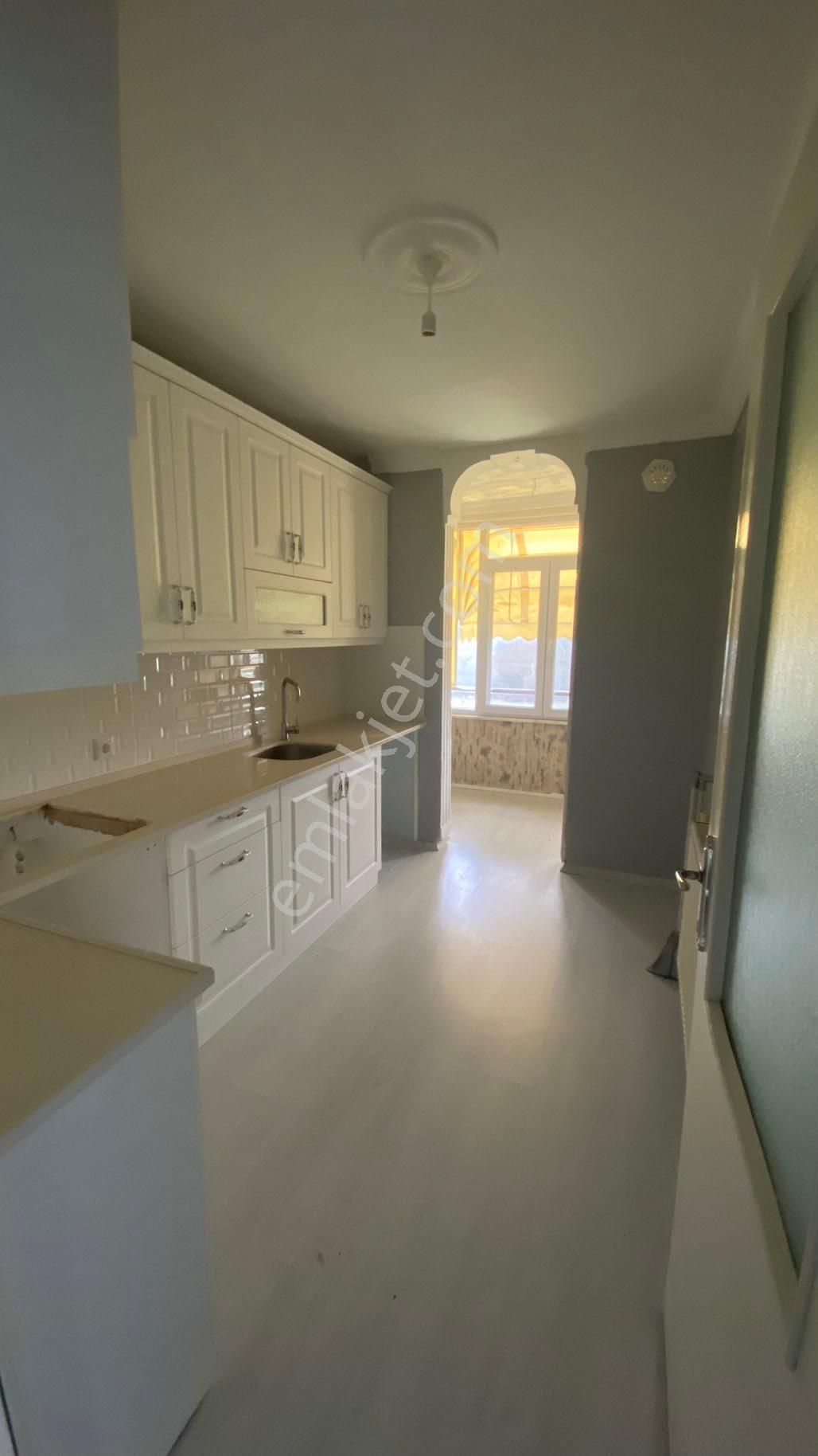 Camilide 2+1 Bakımlı İçi Yapılı Kiralık Daire - Görsel 9