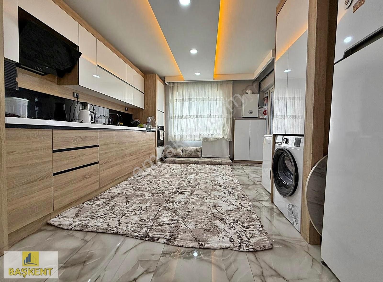 Başkent Gayrimenkul'den Ara Katta Köşe Başı 3+1 Yetkili.... - Görsel 10