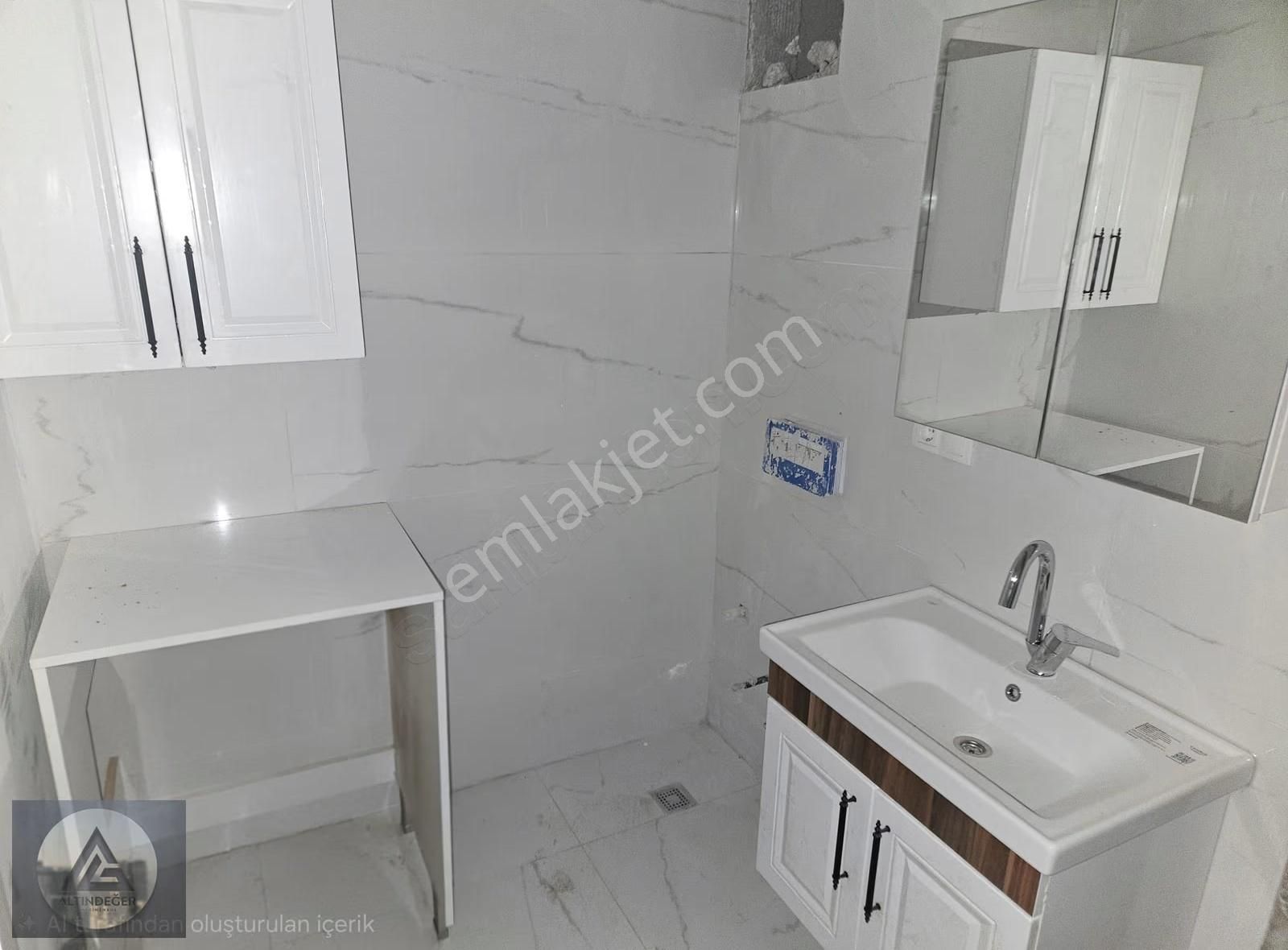 Altınova Cumhuriyet Mahallesinde Satılık 2+1 Lüks Daireler - Görsel 3