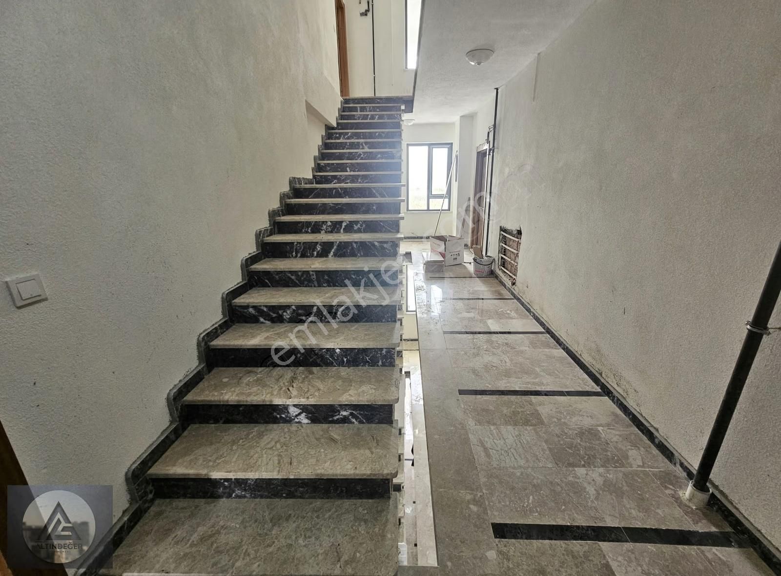 Altınova Cumhuriyet Mahallesinde Satılık 2+1 Lüks Daireler - Görsel 9