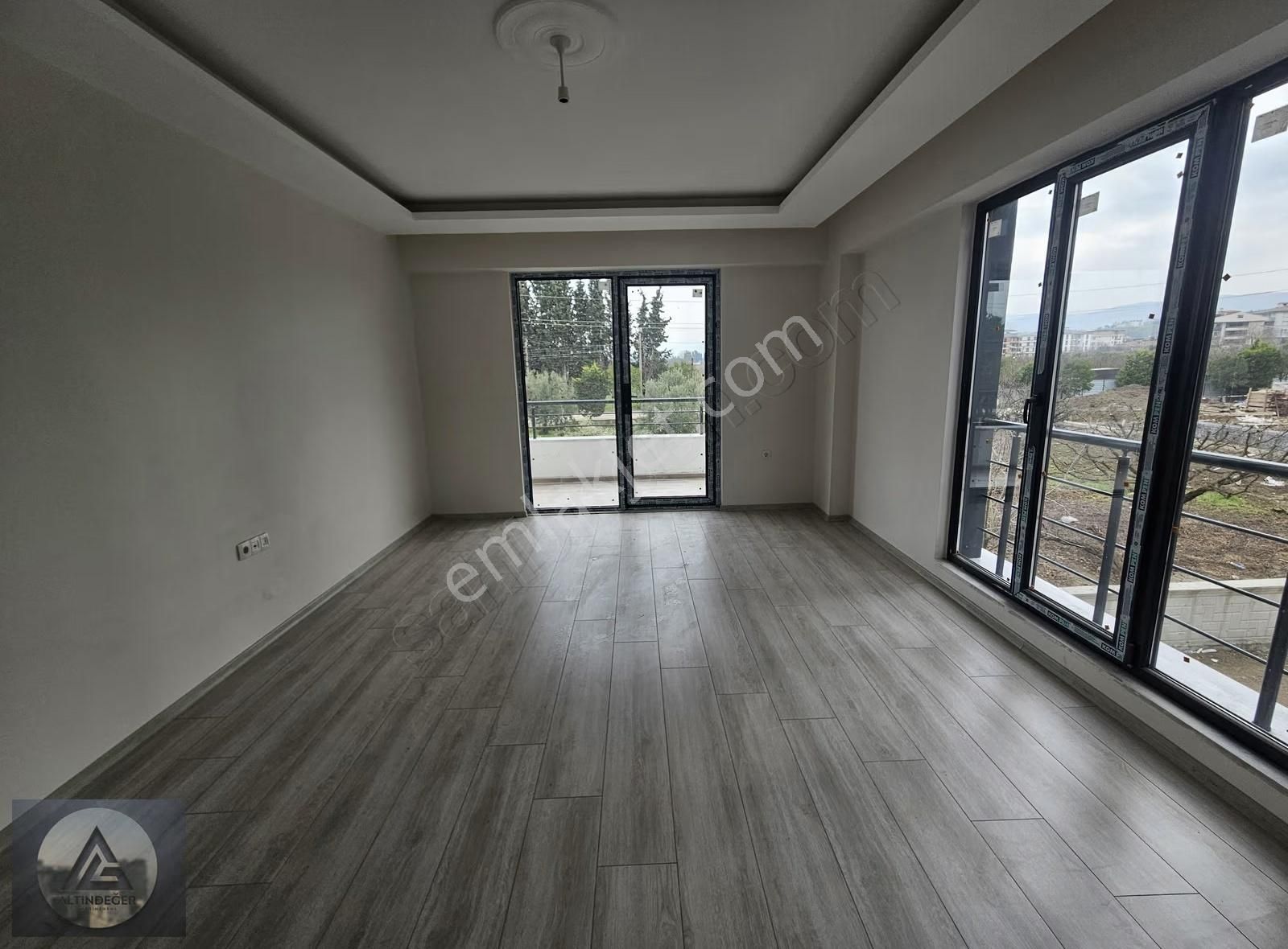 Altınova Cumhuriyet Mahallesinde Satılık 2+1 Lüks Daireler